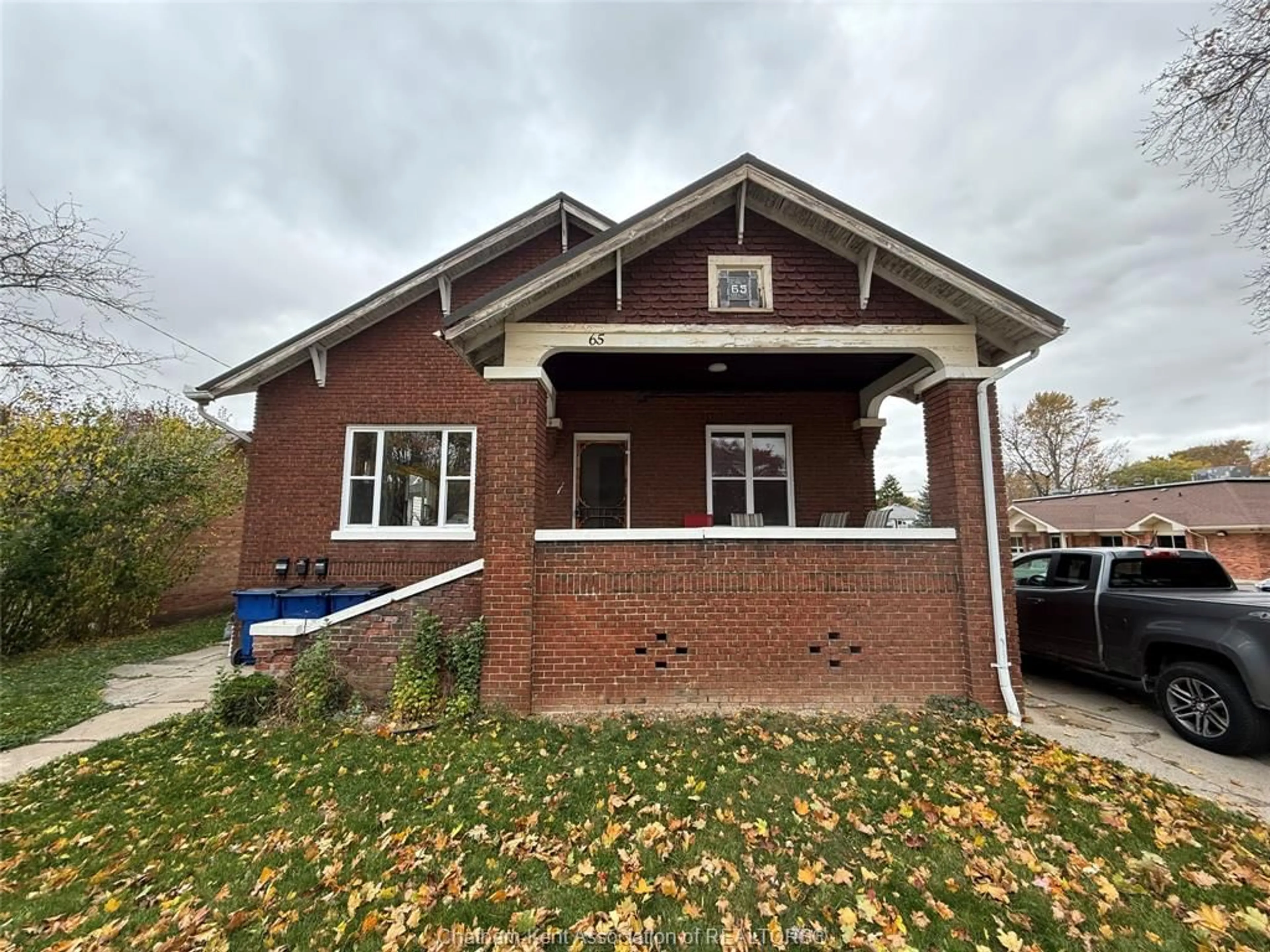 Home with brick exterior material, building for 65 SELKIRK St, Chatham Ontario N7L 1Y8