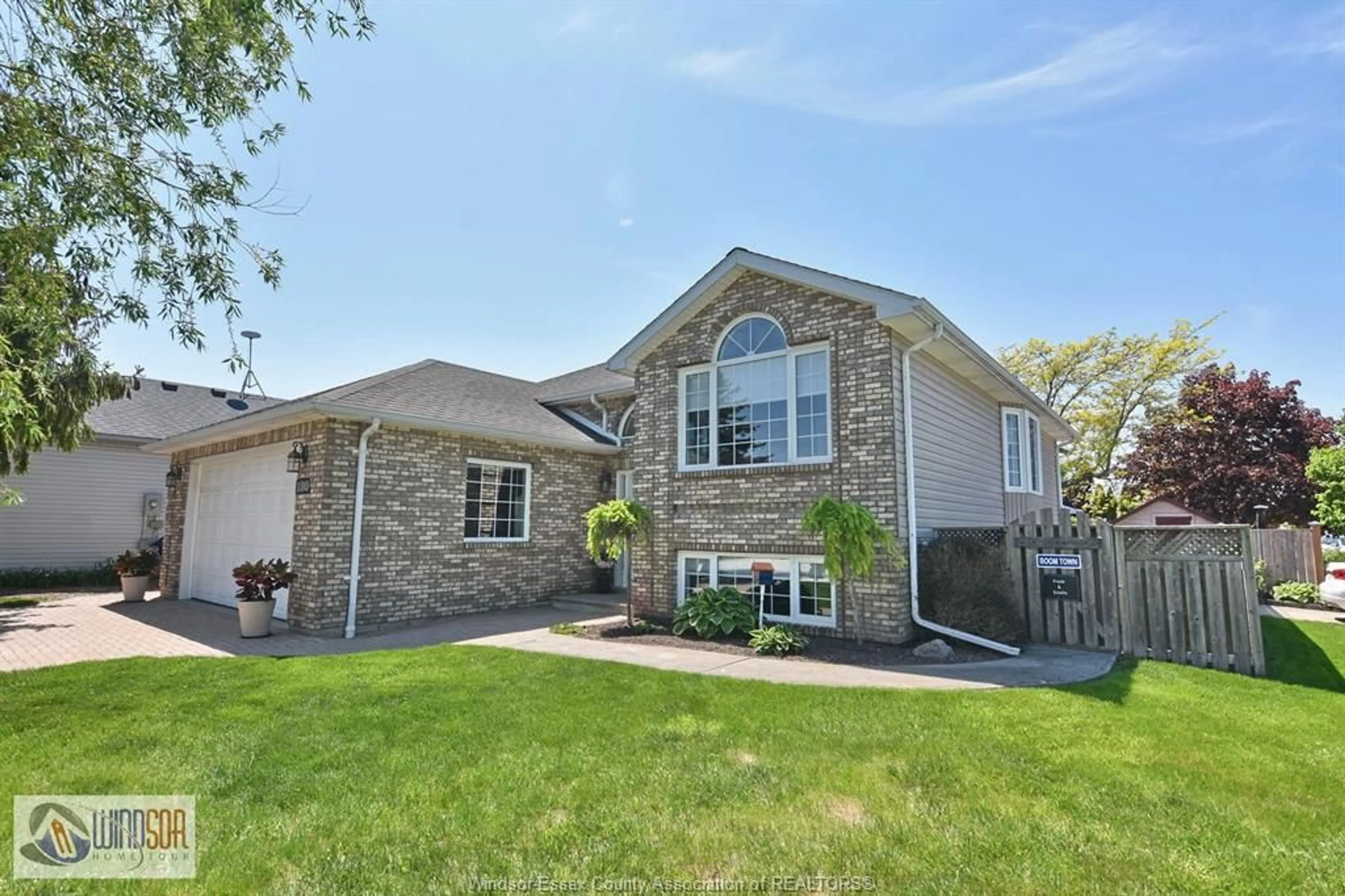 Home with vinyl exterior material, unknown for 180 TERRA LOU, Lakeshore Ontario N9L 0L9