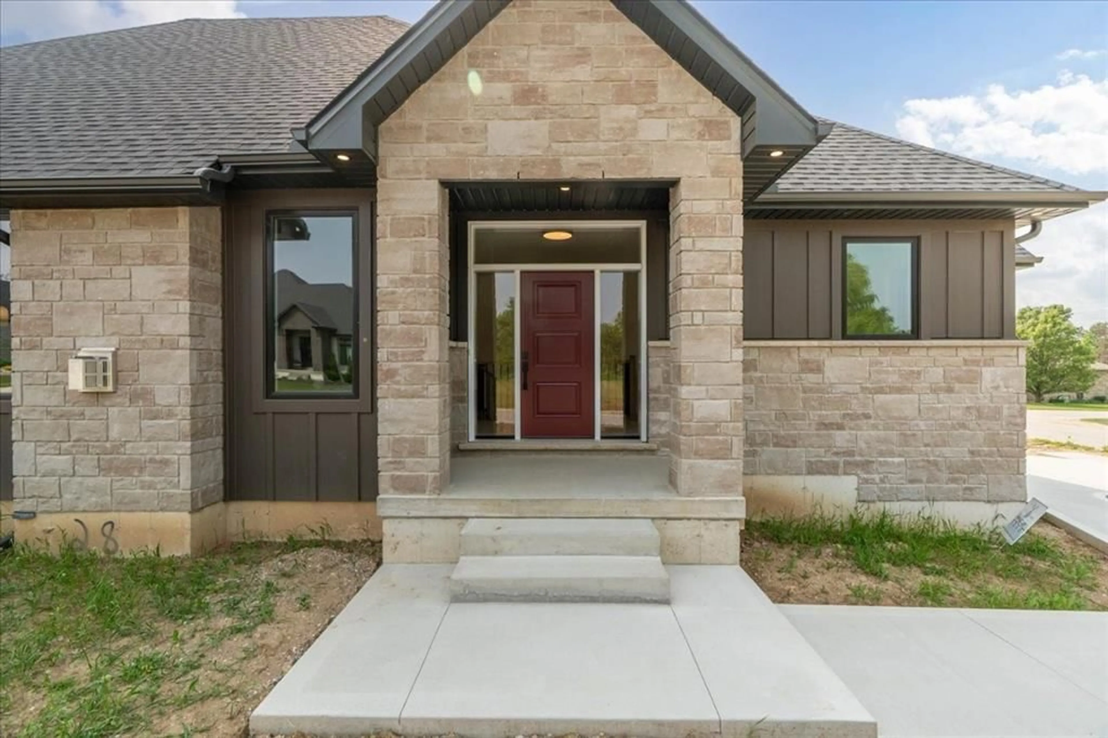 Home with brick exterior material, street for 39 EAST GLEN Dr, Lambton Shores Ontario N0M 1B0