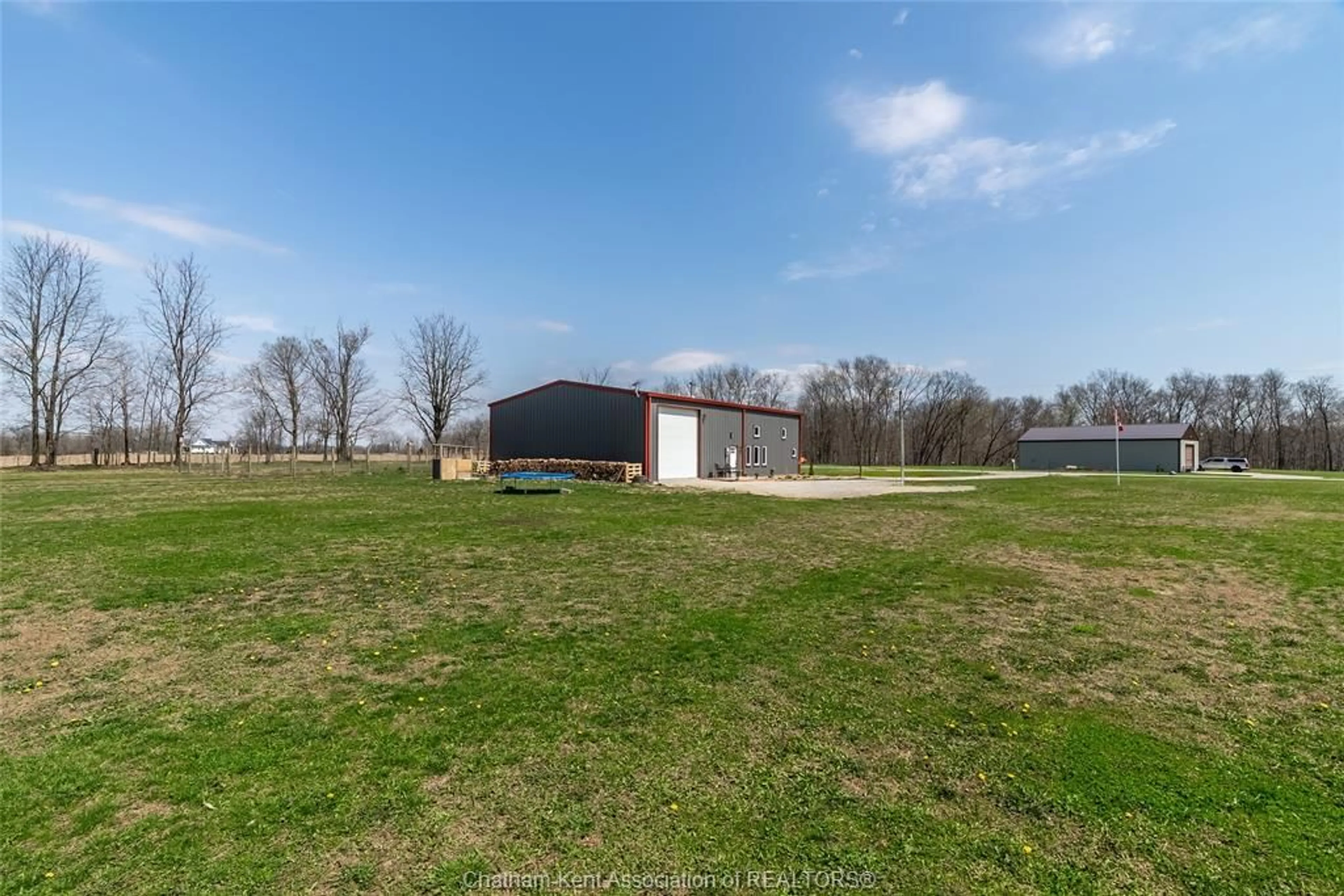 A pic from outside/outdoor area/front of a property/back of a property/a pic from drone, unknown for 1357 SMITH FALLS Rd, Bothwell Ontario N0P 1C0