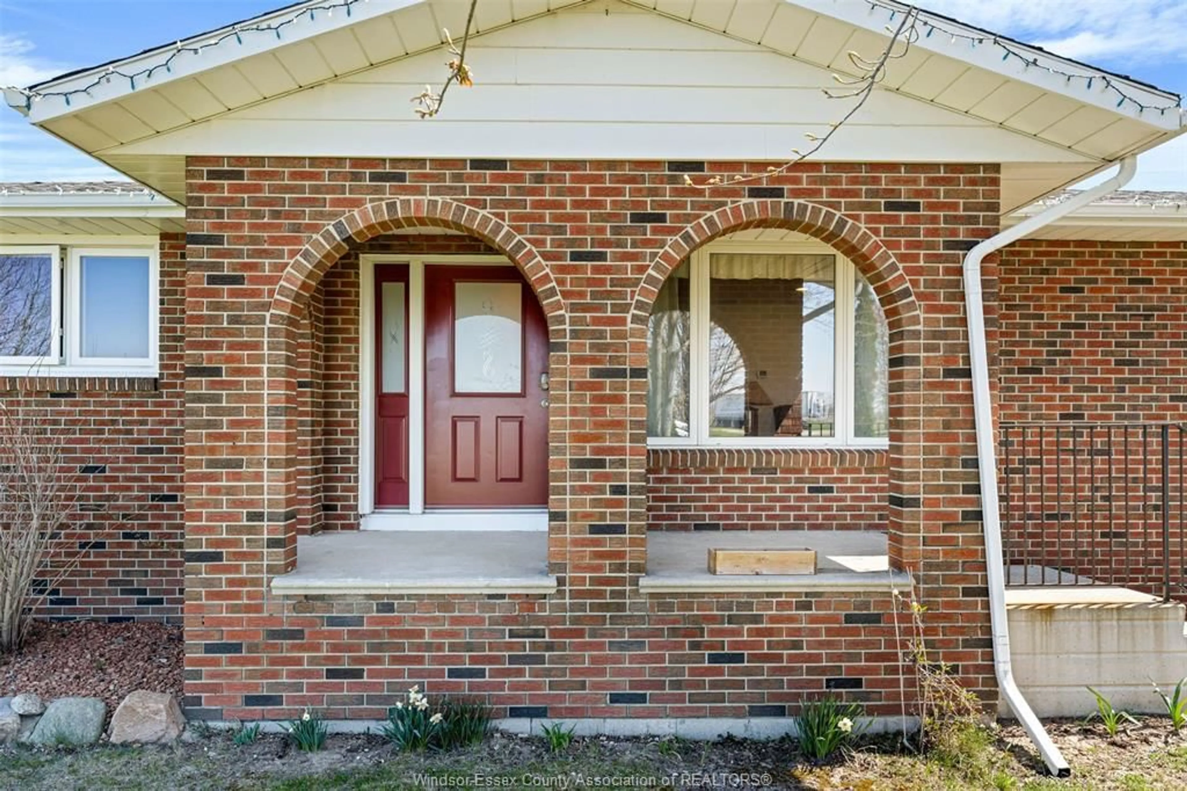 Home with brick exterior material, street for 278 County Rd 27, Kingsville Ontario N0R 1B0