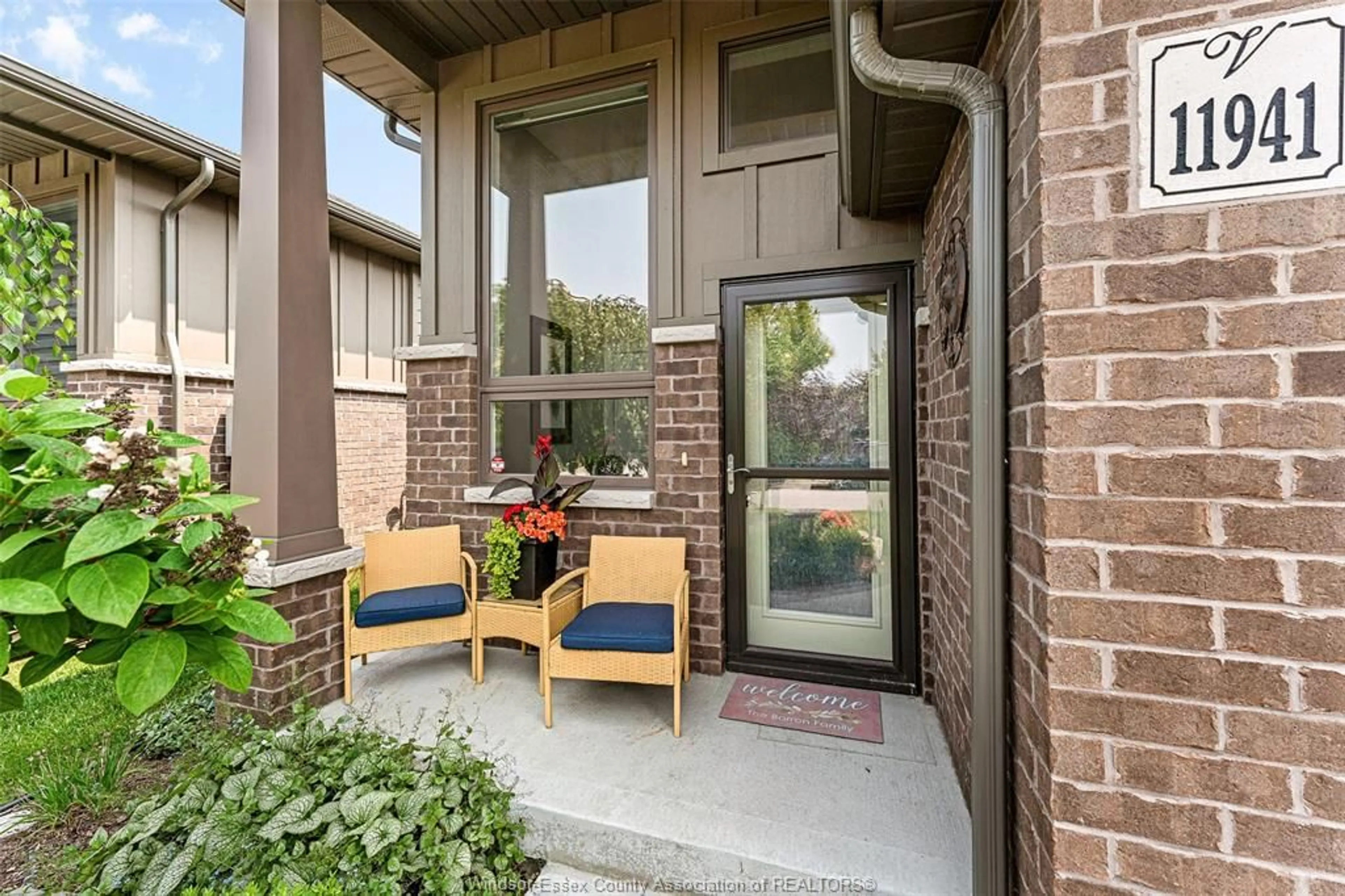 Unknown for 11941 Maitland, Windsor Ontario N8P 0B9