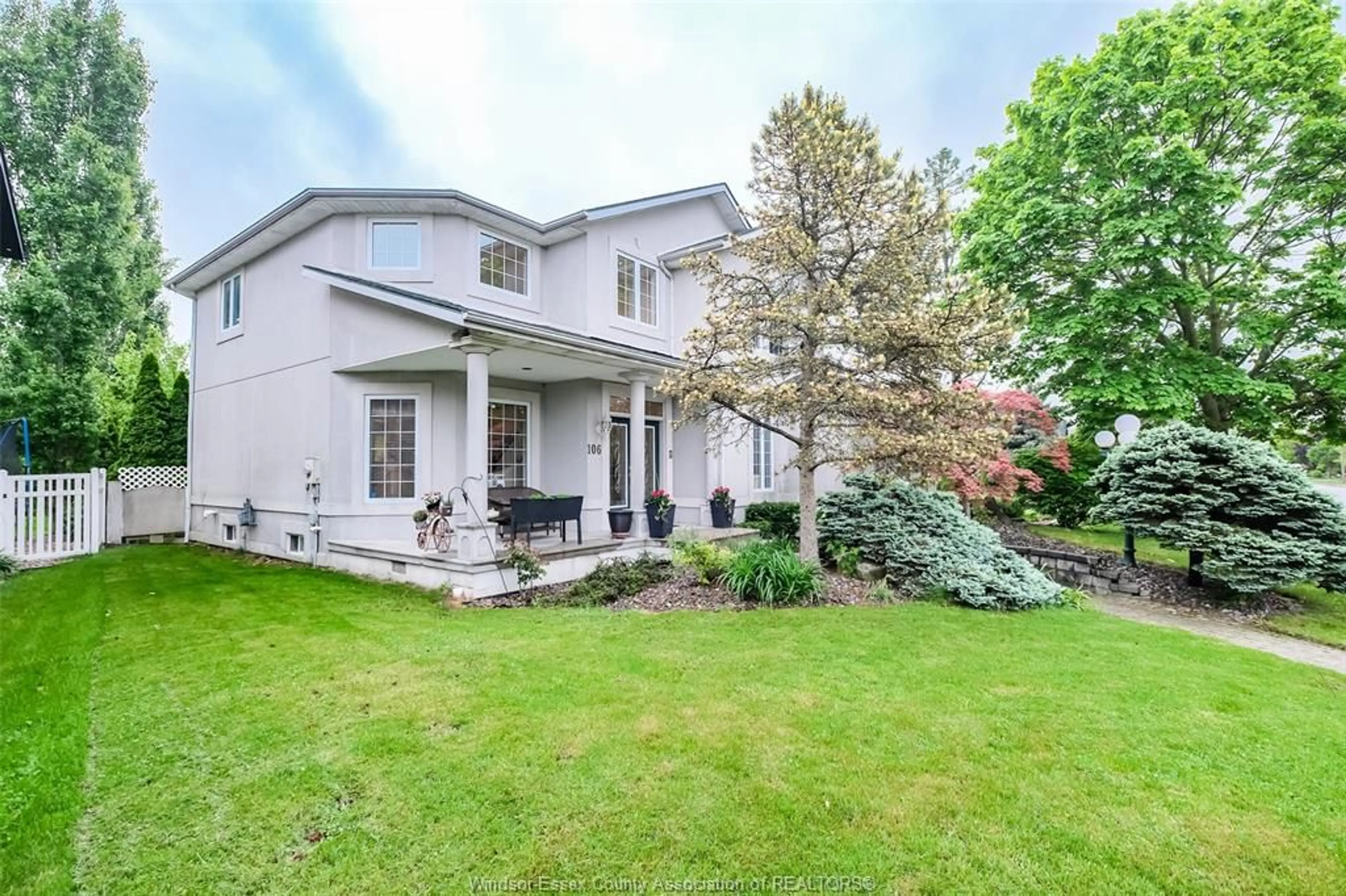 Unknown for 106 MARTIN Dr, Lakeshore Ontario N8L 0Z5