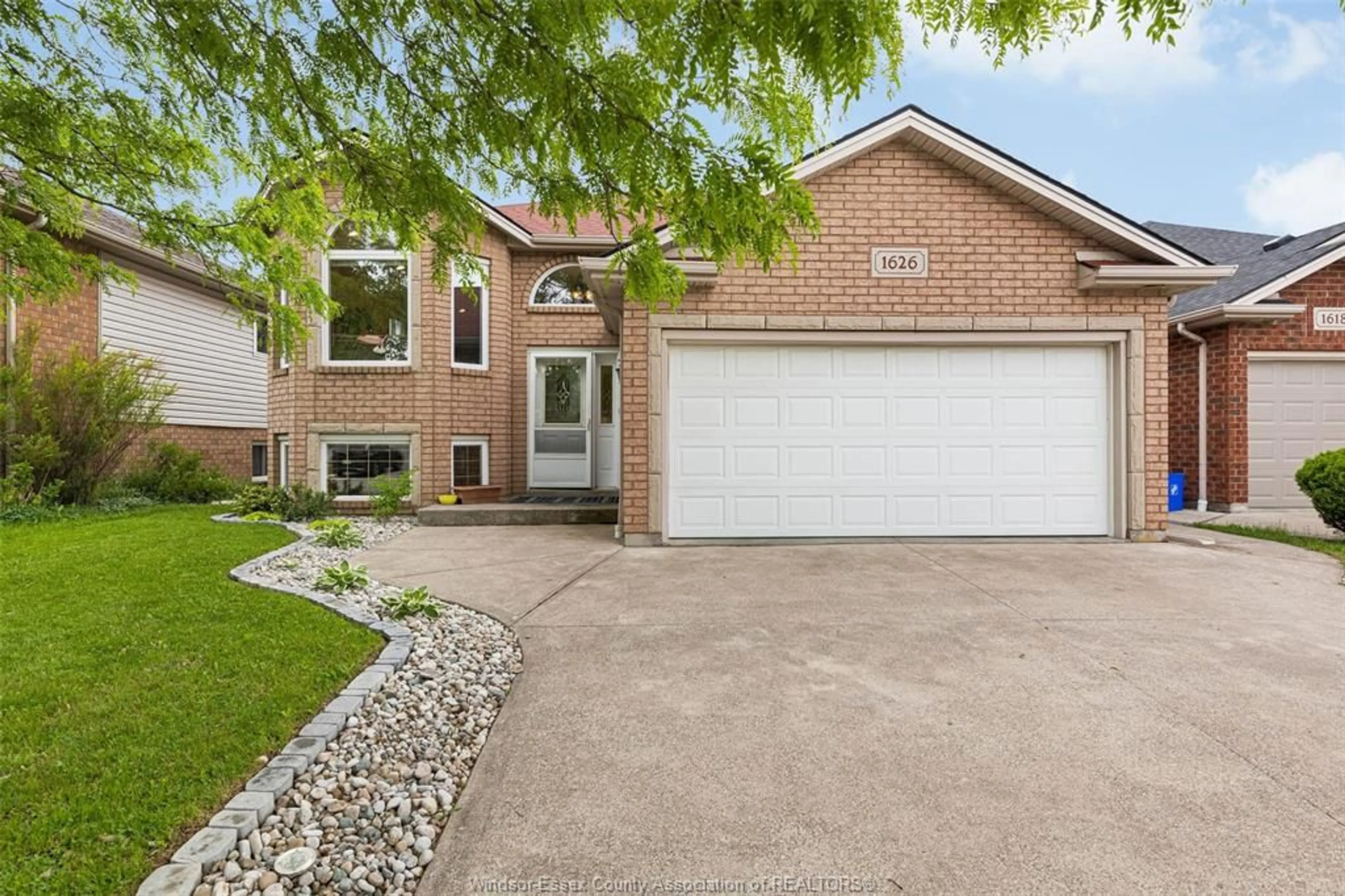 Home with brick exterior material, street for 1626 MERIDIAN St, Windsor Ontario N9G 3E7