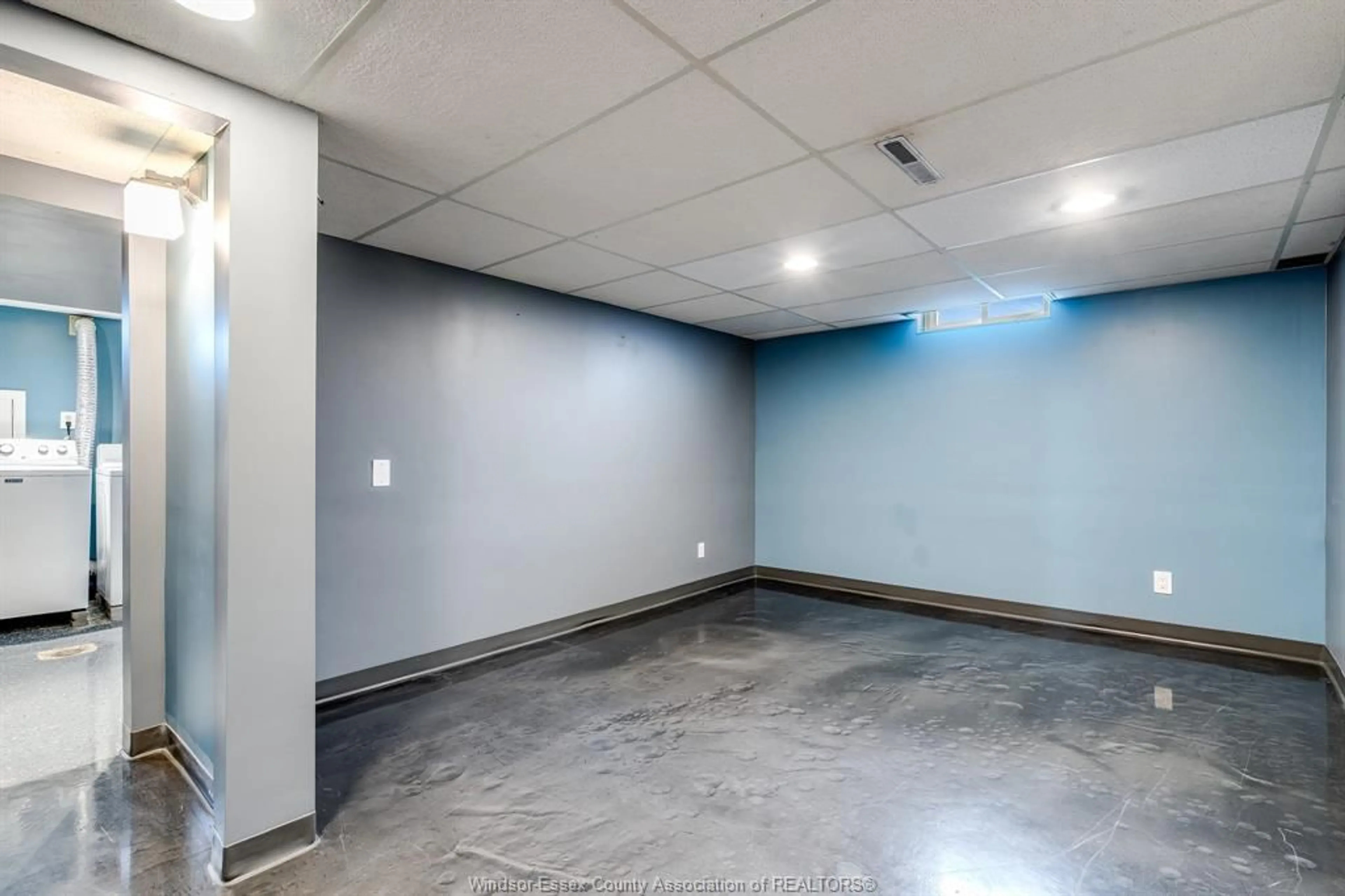 A pic of a room for 1117 SUMACH Cres, Windsor Ontario N8S 2S5
