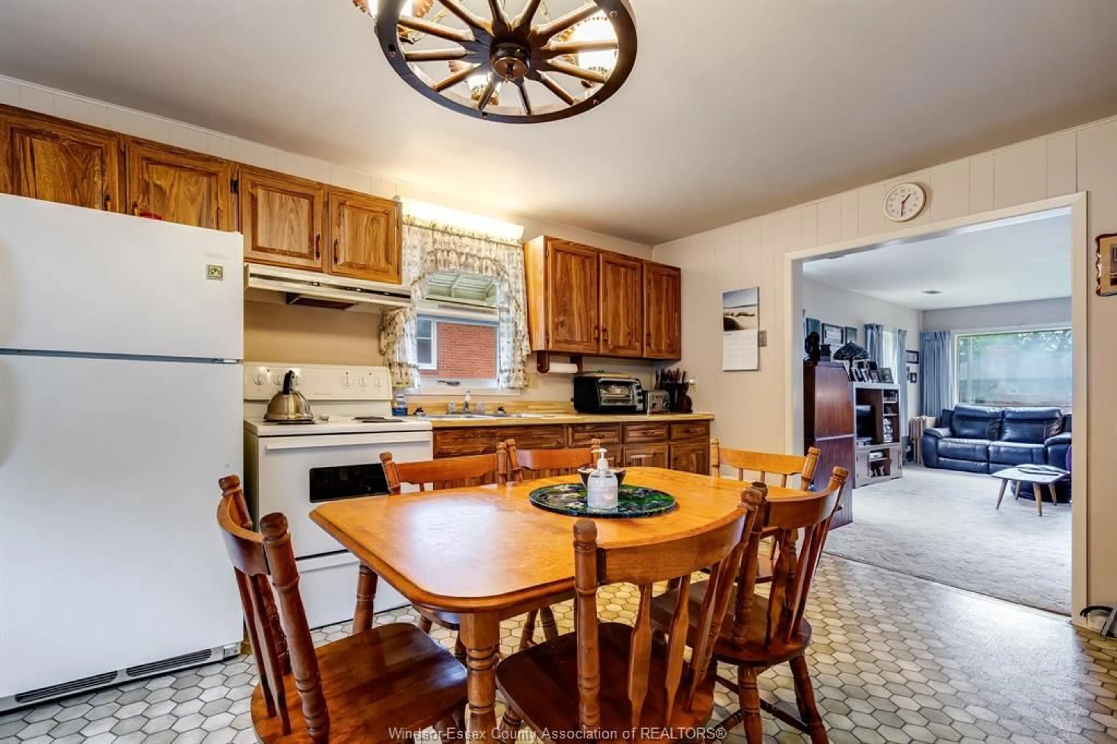 Unknown for 40 Grace Ave, Leamington Ontario N8H 1K9