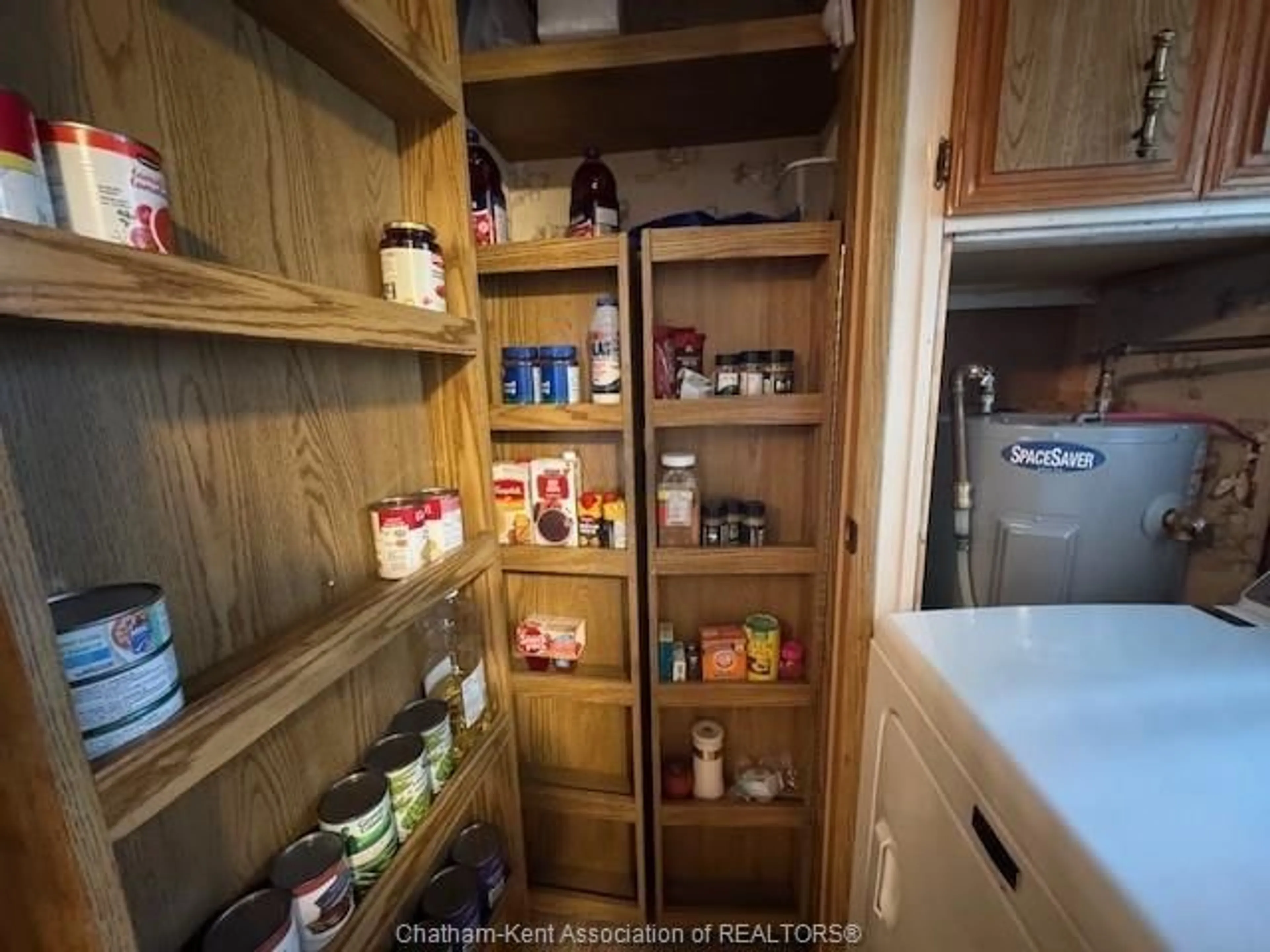 Standard kitchen, unknown for 127 Regency Dr, Chatham Ontario N7L 5A2