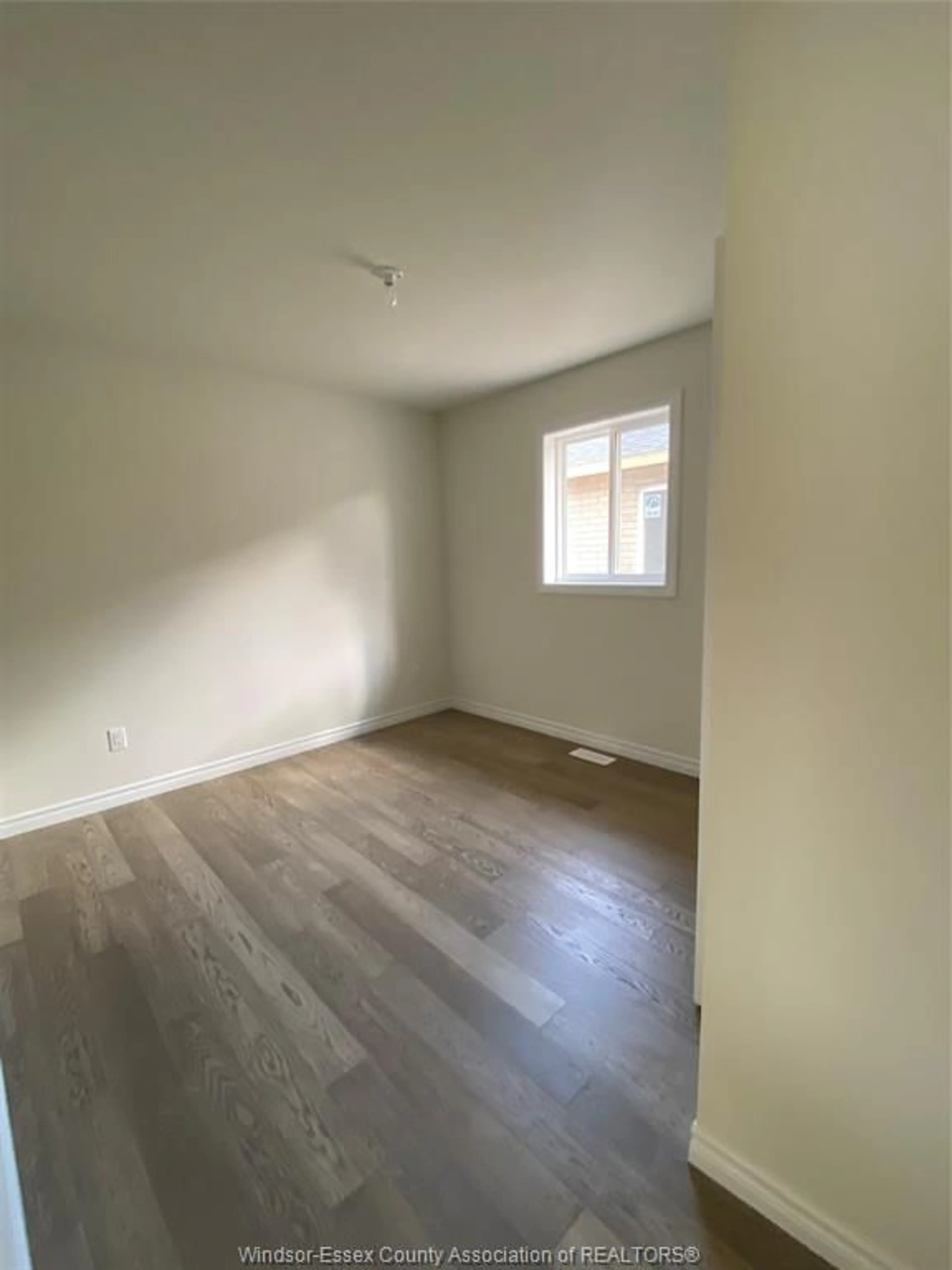 A pic of a room for 1067 ASPEN RIDGE Cres, Lakeshore Ontario N0R 1A0