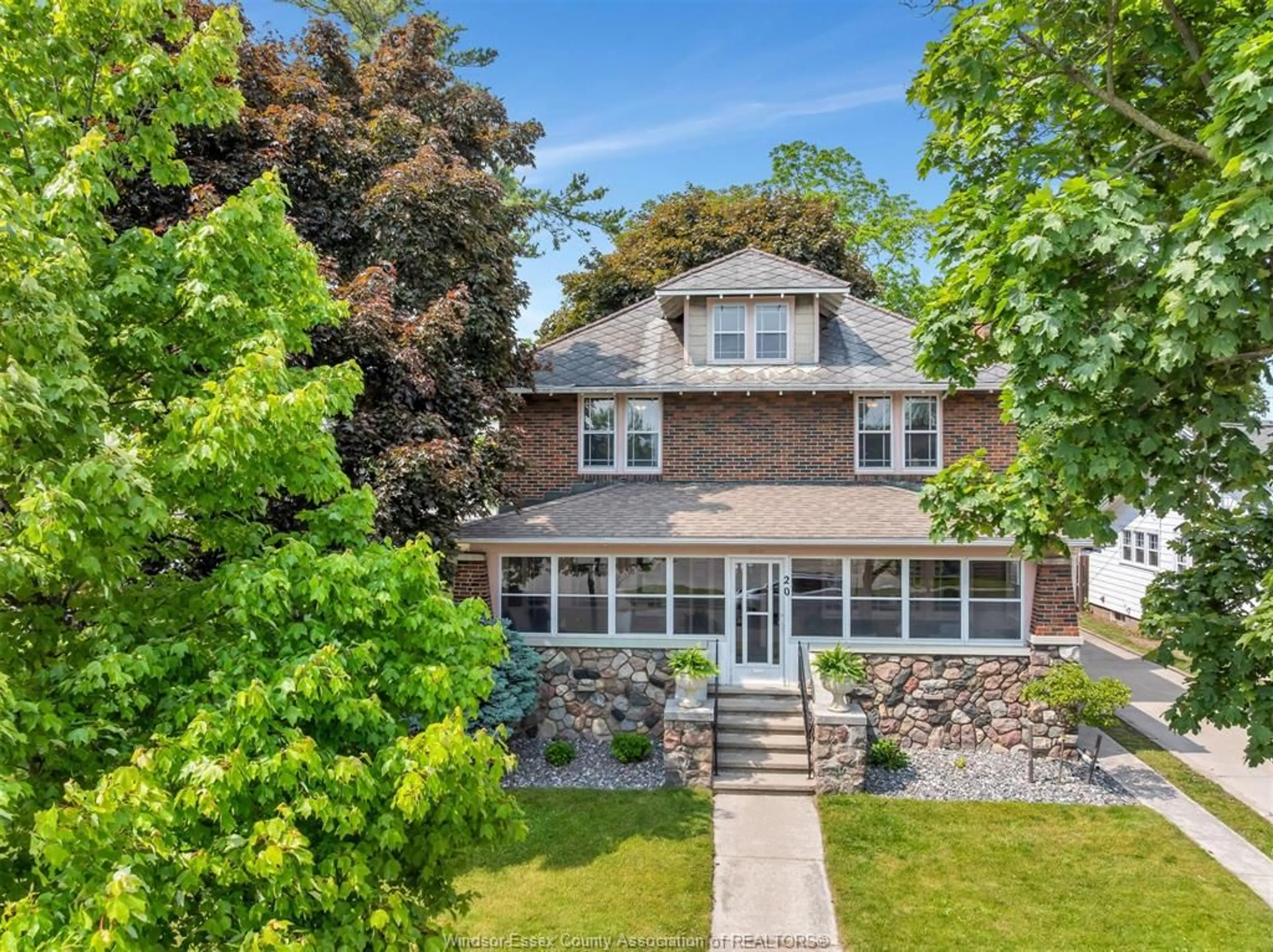 Unknown for 20 MILL St, Kingsville Ontario N9Y 1V9