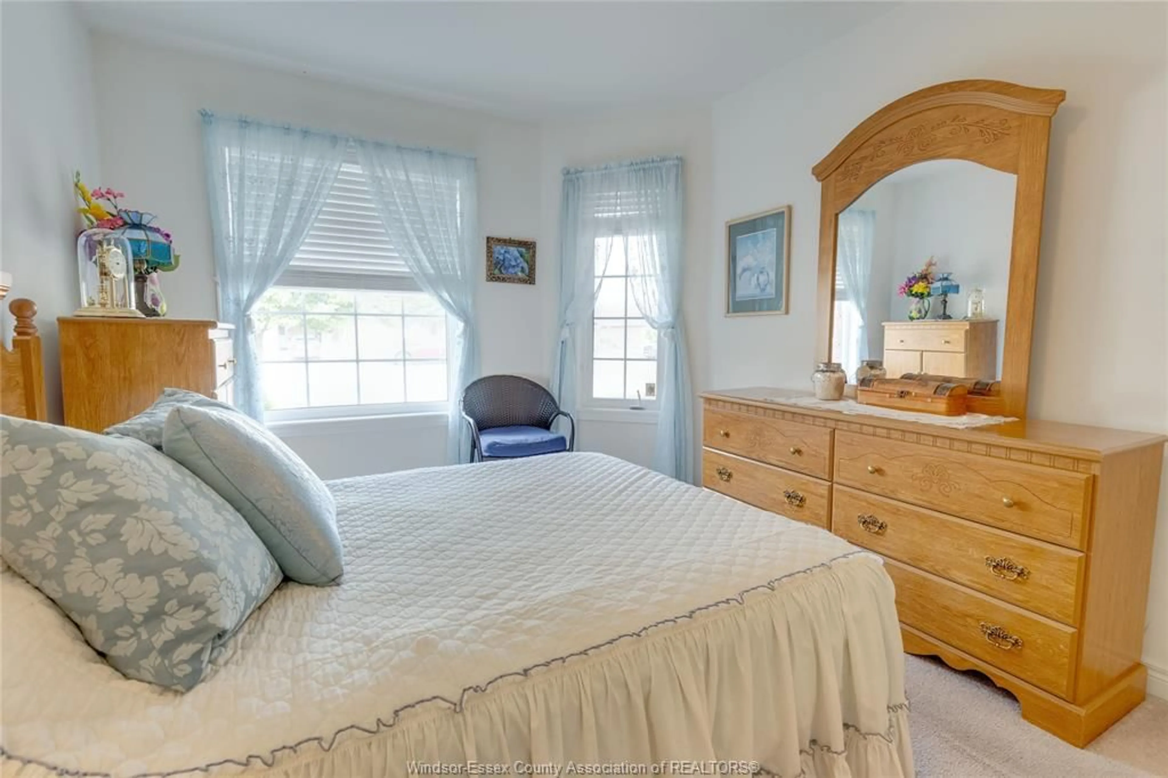 Bedroom with bed, unknown for 2140 QUESTA Dr, Windsor Ontario N8P 1N8