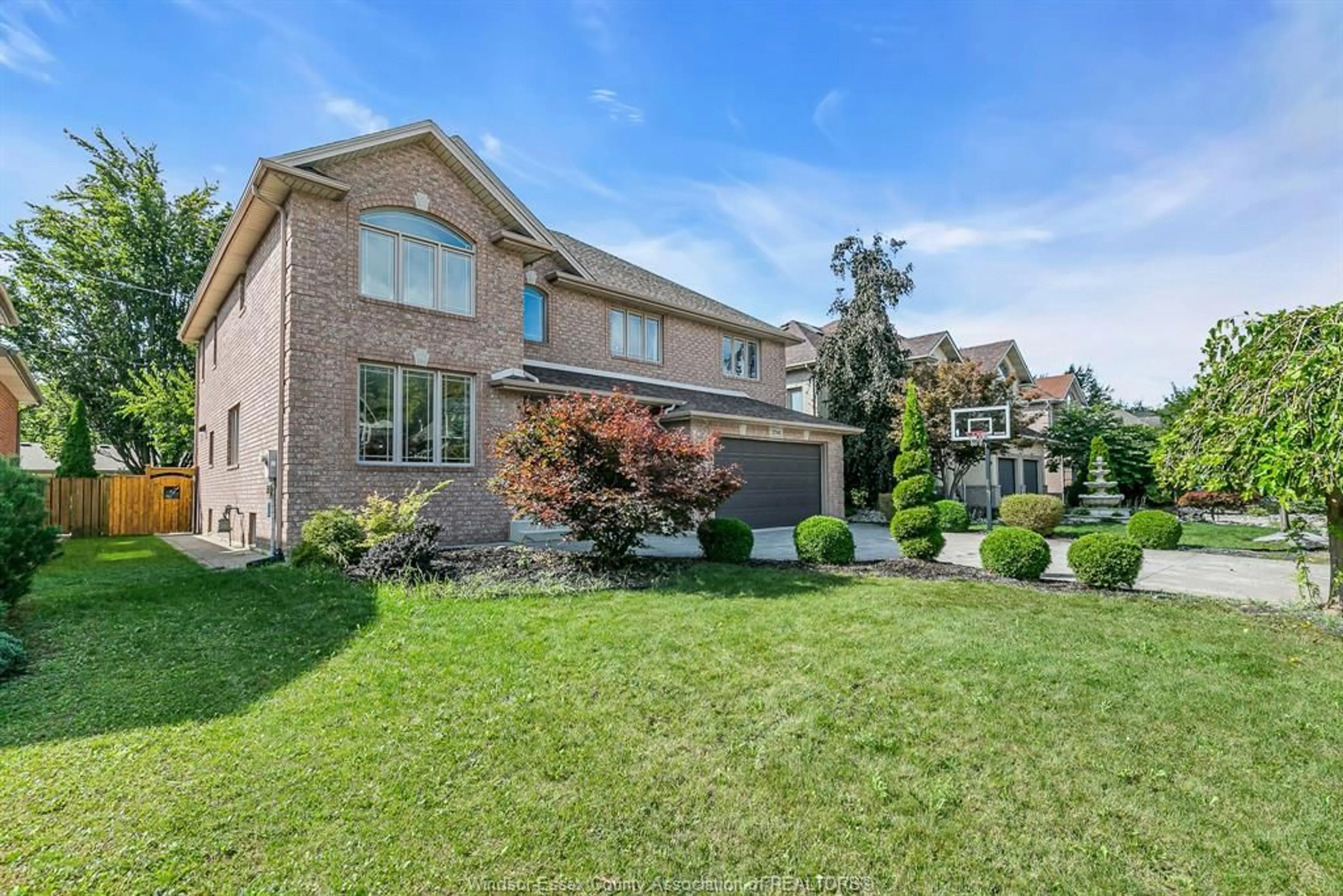 Home with brick exterior material, street for 3741 INGLEWOOD Ave, Windsor Ontario N9E 4P4