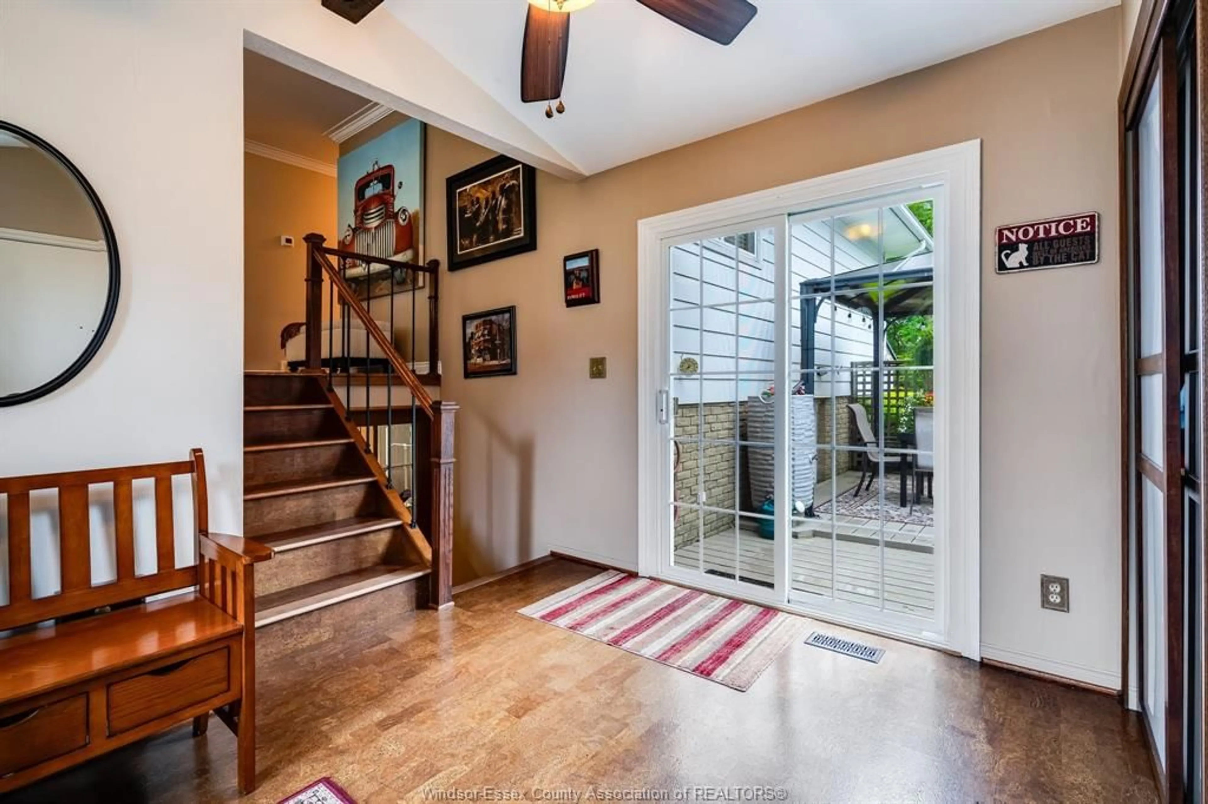 Indoor entryway for 1202 Nottingham, Kingsville Ontario N9Y 3K7