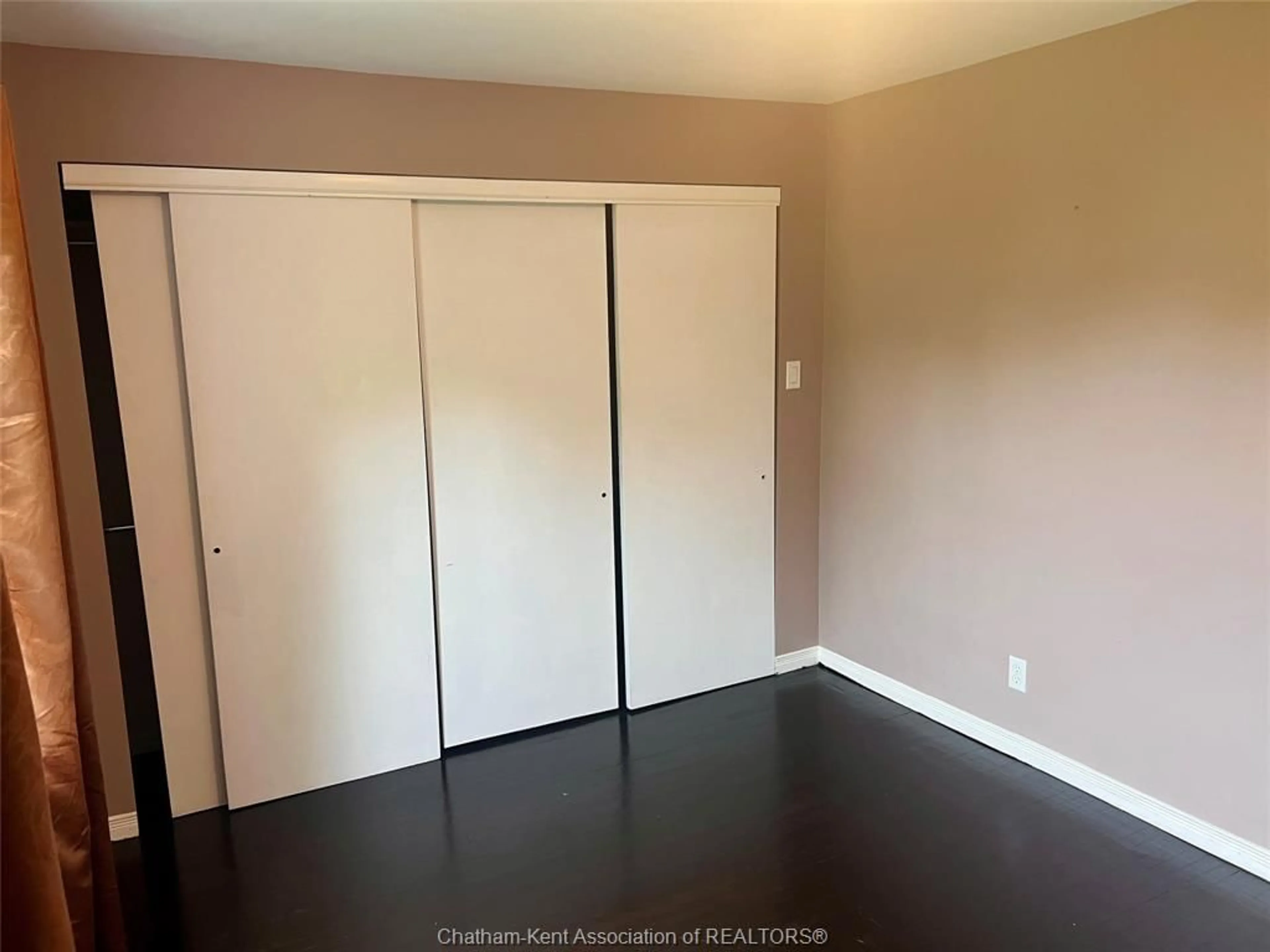 A pic of a room for 106 Main St, Ridgetown Ontario N0P 2C0