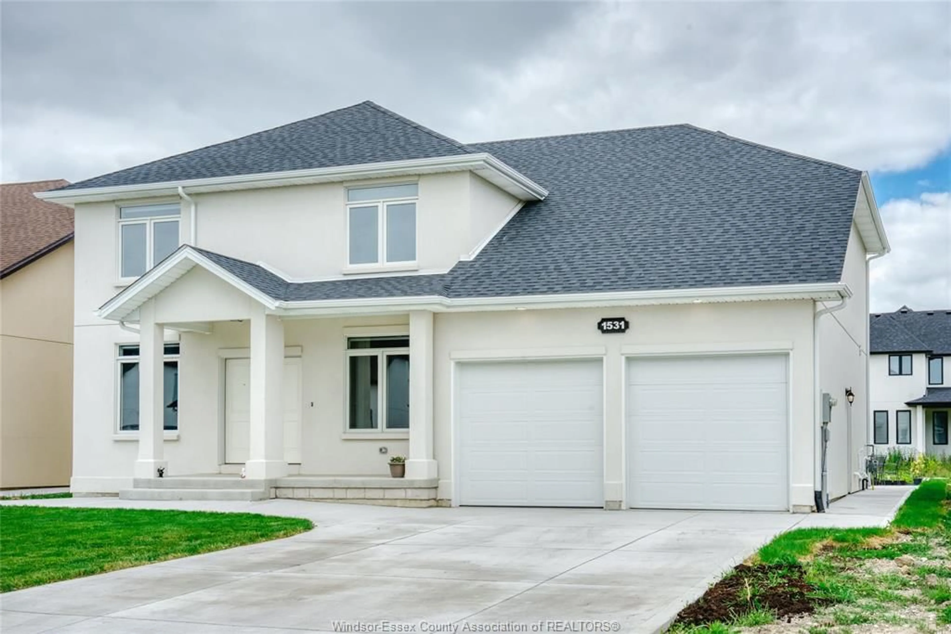 Home with vinyl exterior material, street for 1531 VIRTUE Lane, Windsor Ontario N8S 0A9