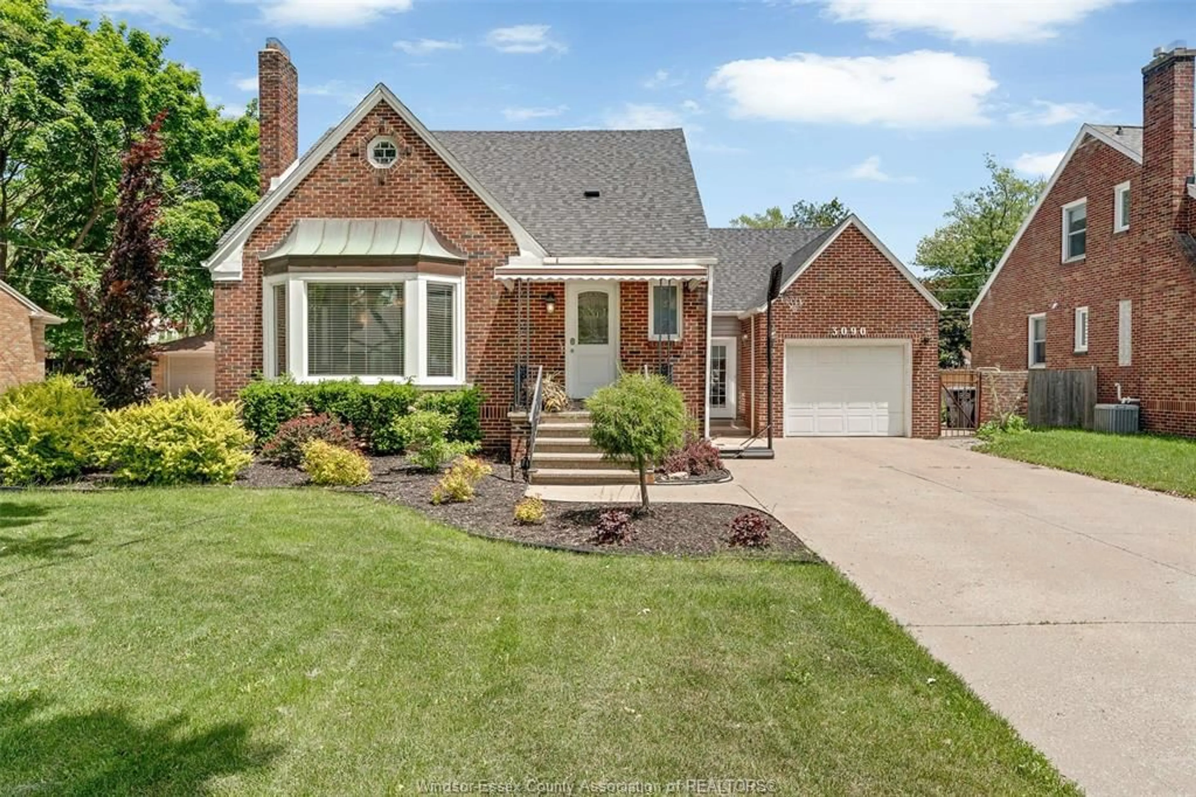 Home with brick exterior material, street for 3090 LONGFELLOW Ave, Windsor Ontario N9E 2L5