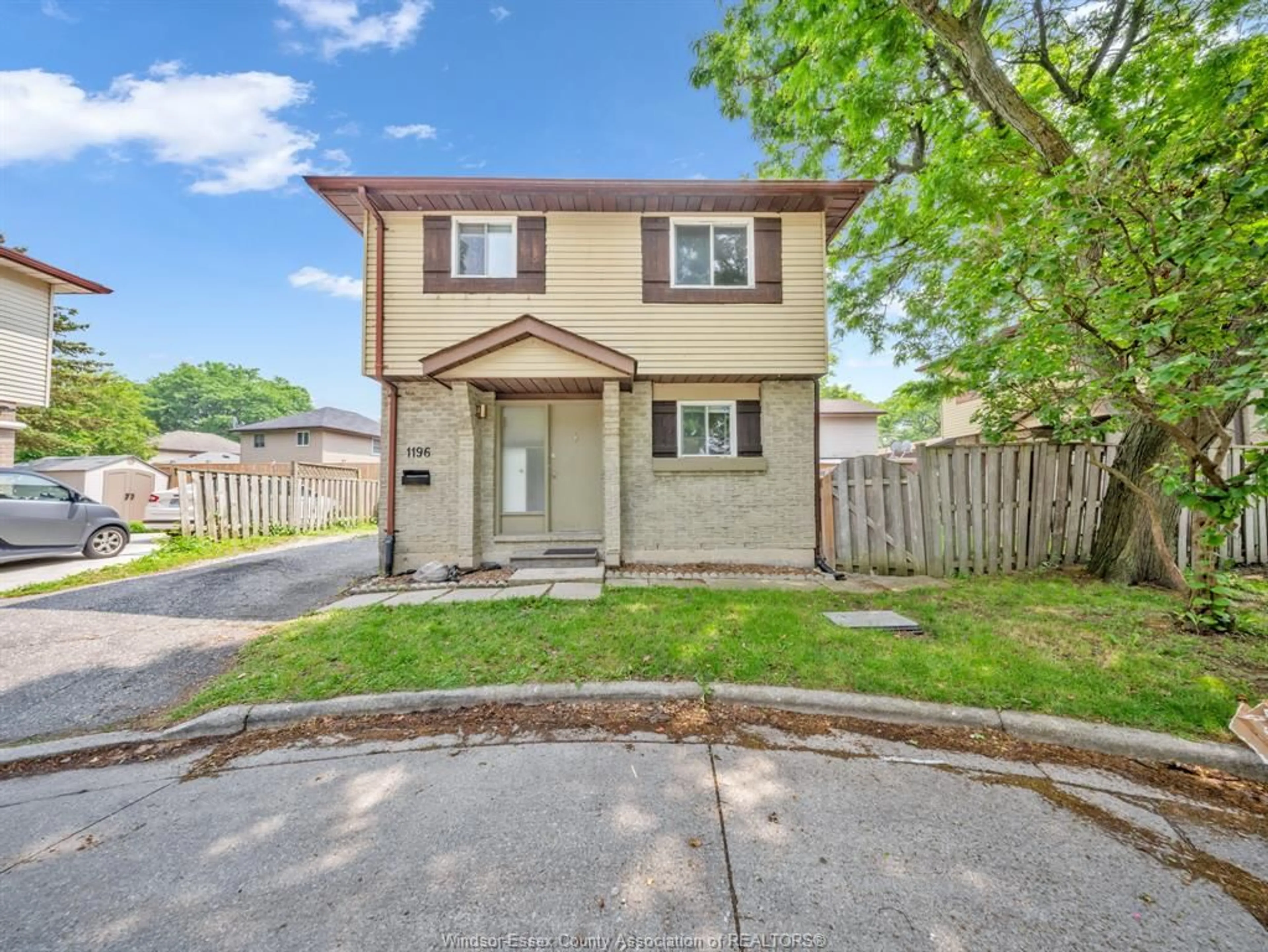 Unknown for 1196 HEATHFIELD, Windsor Ontario N8S 4N9