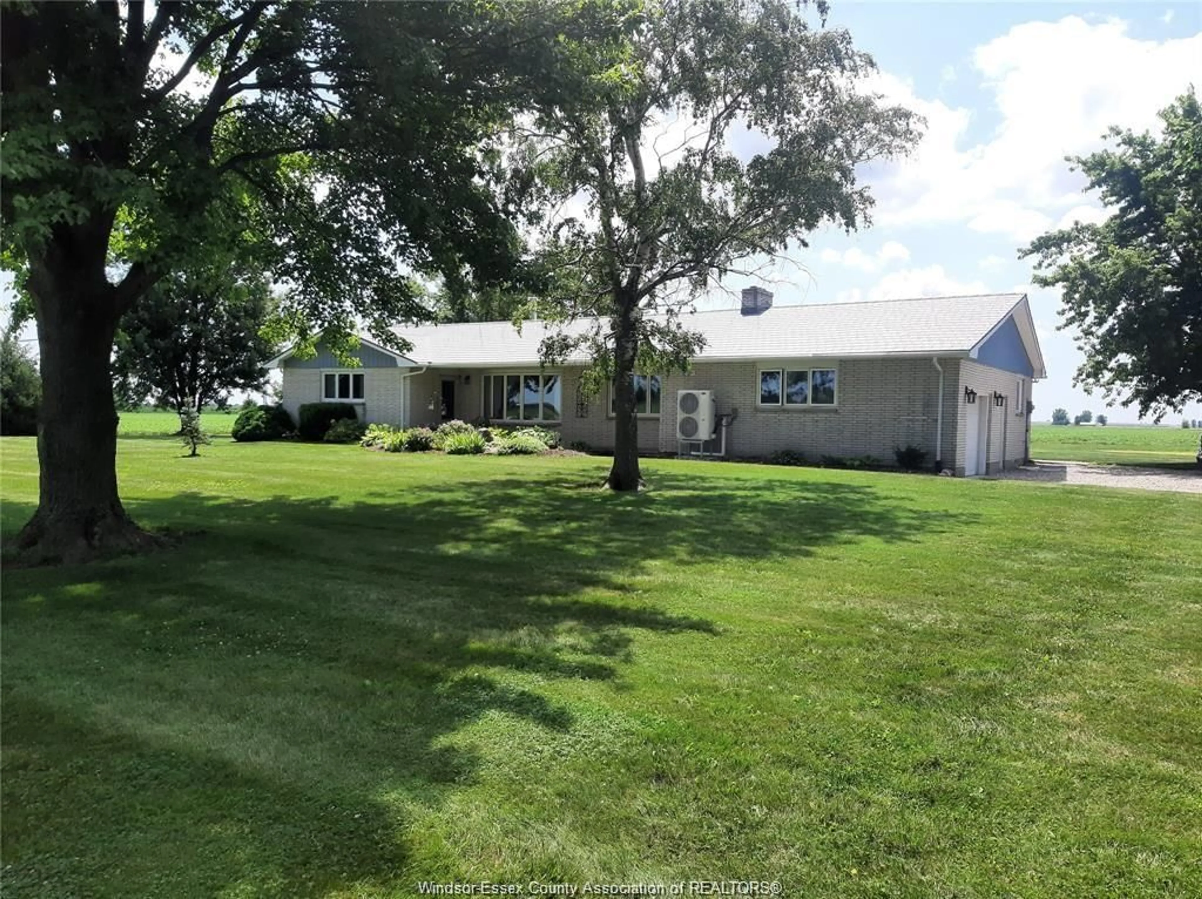 A pic from outside/outdoor area/front of a property/back of a property/a pic from drone, water/lake/river/ocean view for 2709 LAKESHORE RD 311, Staples Ontario N0P 1J0