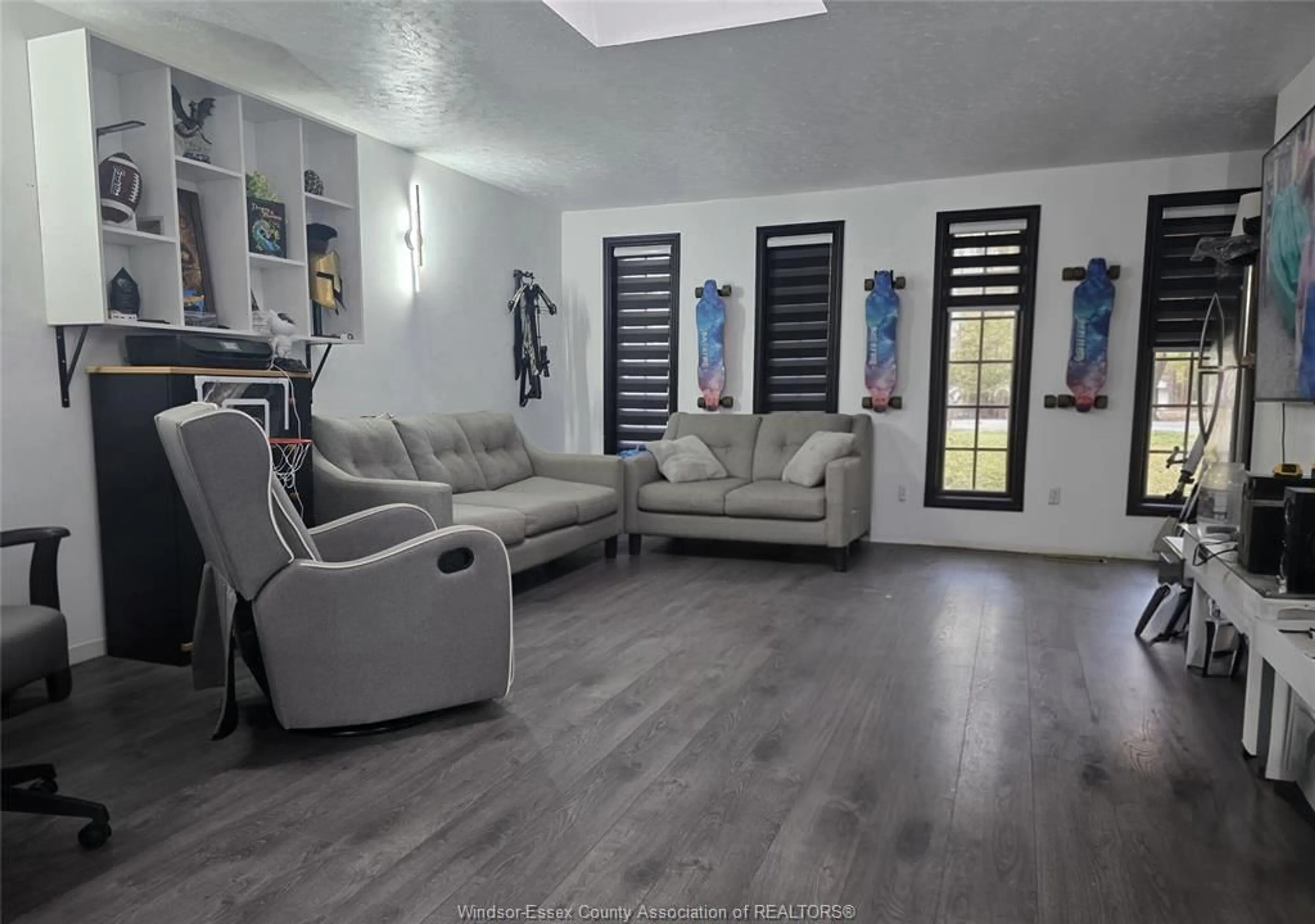 Living room with furniture, unknown for 1222 REAUME Rd, LaSalle Ontario N9J 1C1