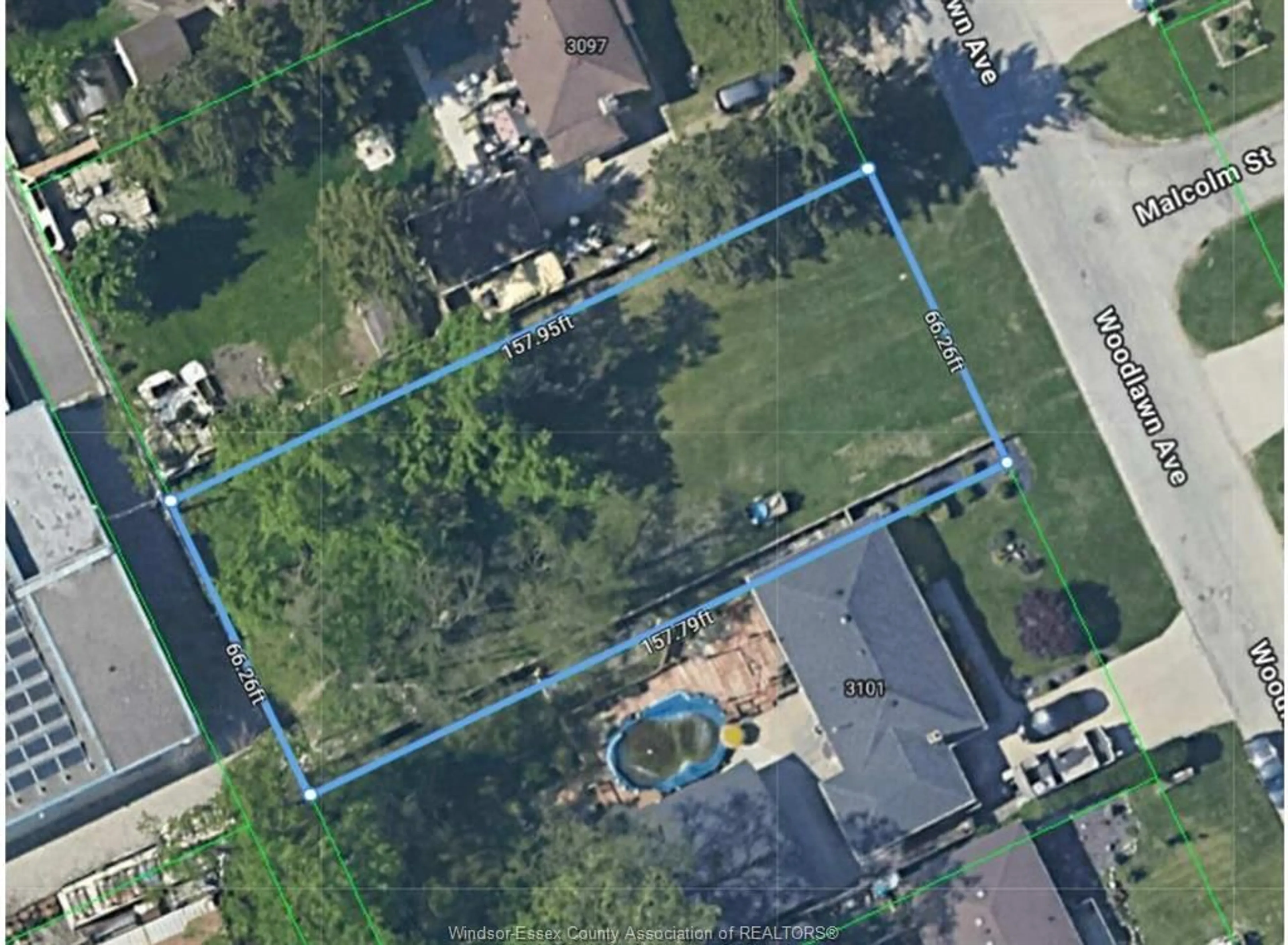 A pic from outside/outdoor area/front of a property/back of a property/a pic from drone, street for V/L WOODLAWN, Windsor Ontario N8W 2H8