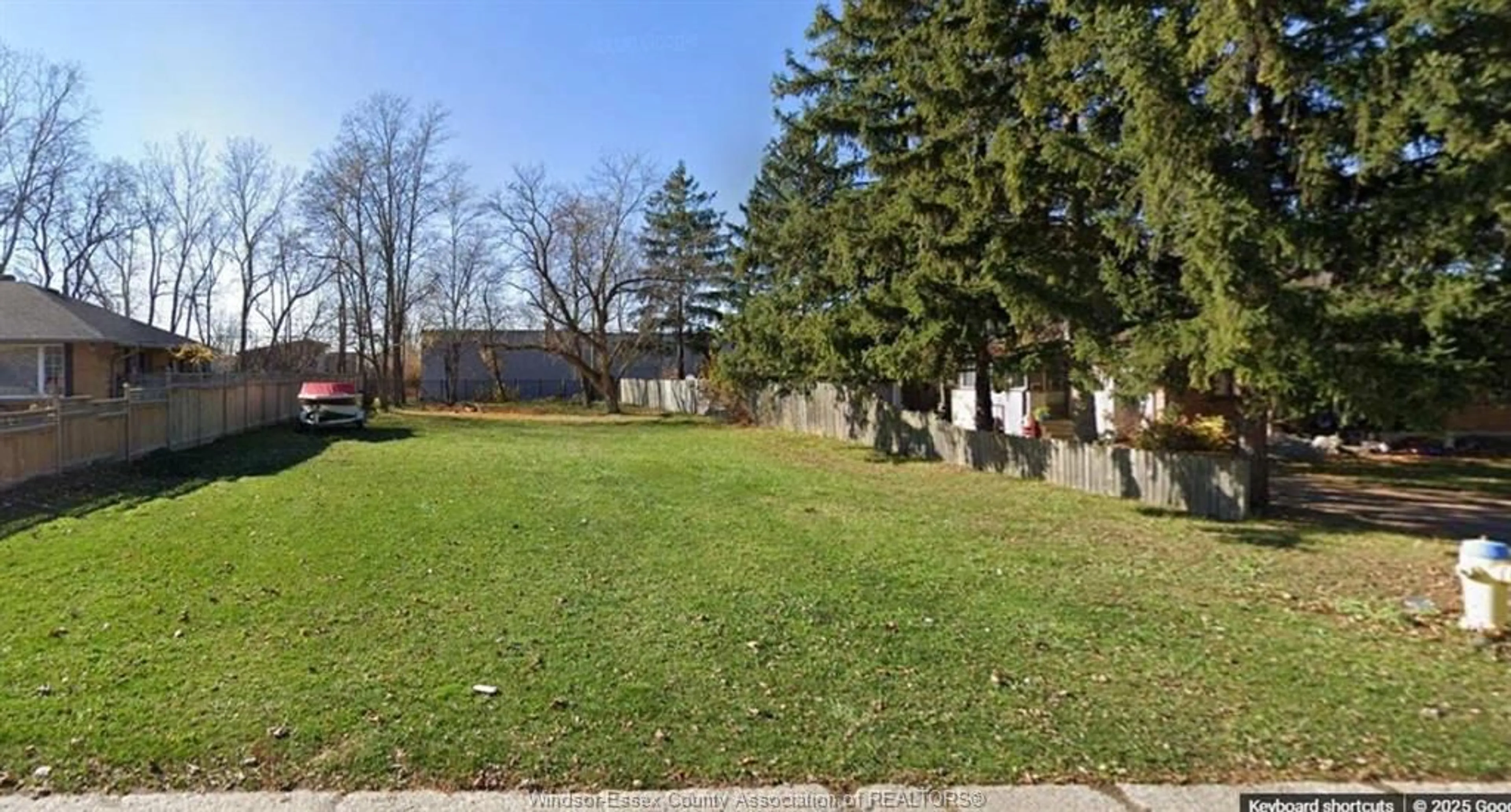 Patio, street for V/L WOODLAWN, Windsor Ontario N8W 2H8