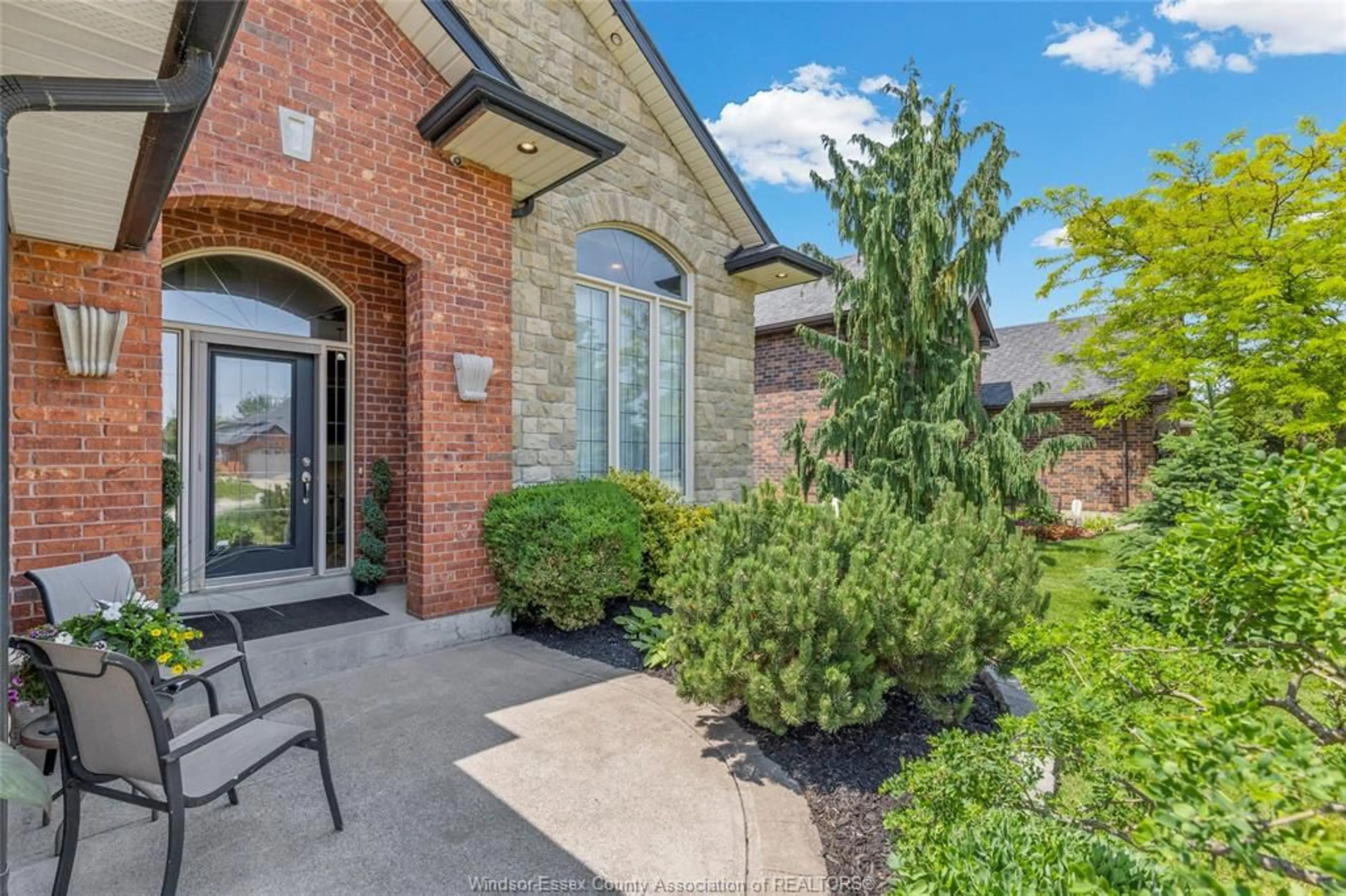 Home with brick exterior material, street for 889 DRIFTWOOD, Lakeshore Ontario N8L 1G4