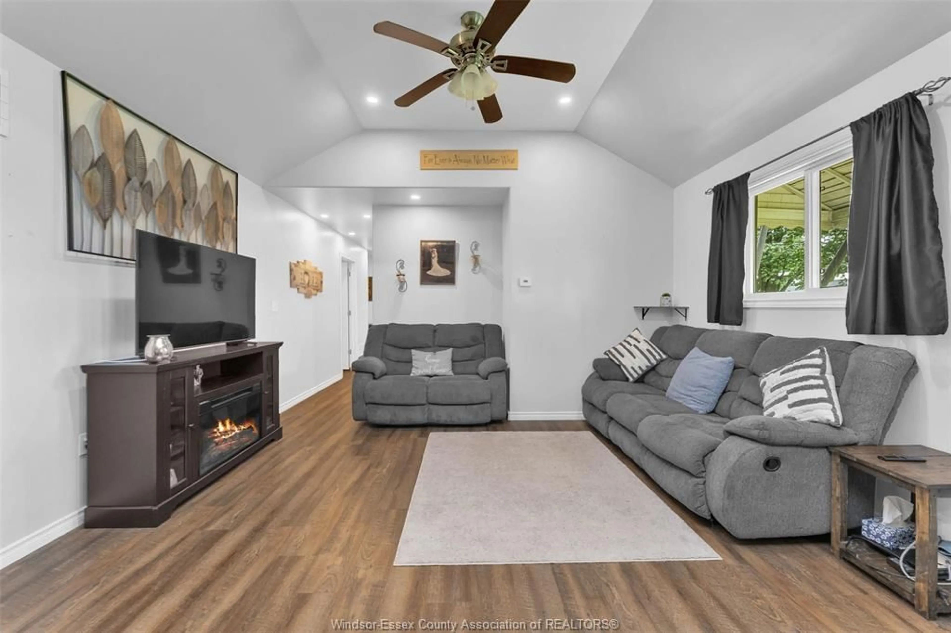Living room with furniture, unknown for 1104 County Road 11, Essex Ontario N9V 2Y7
