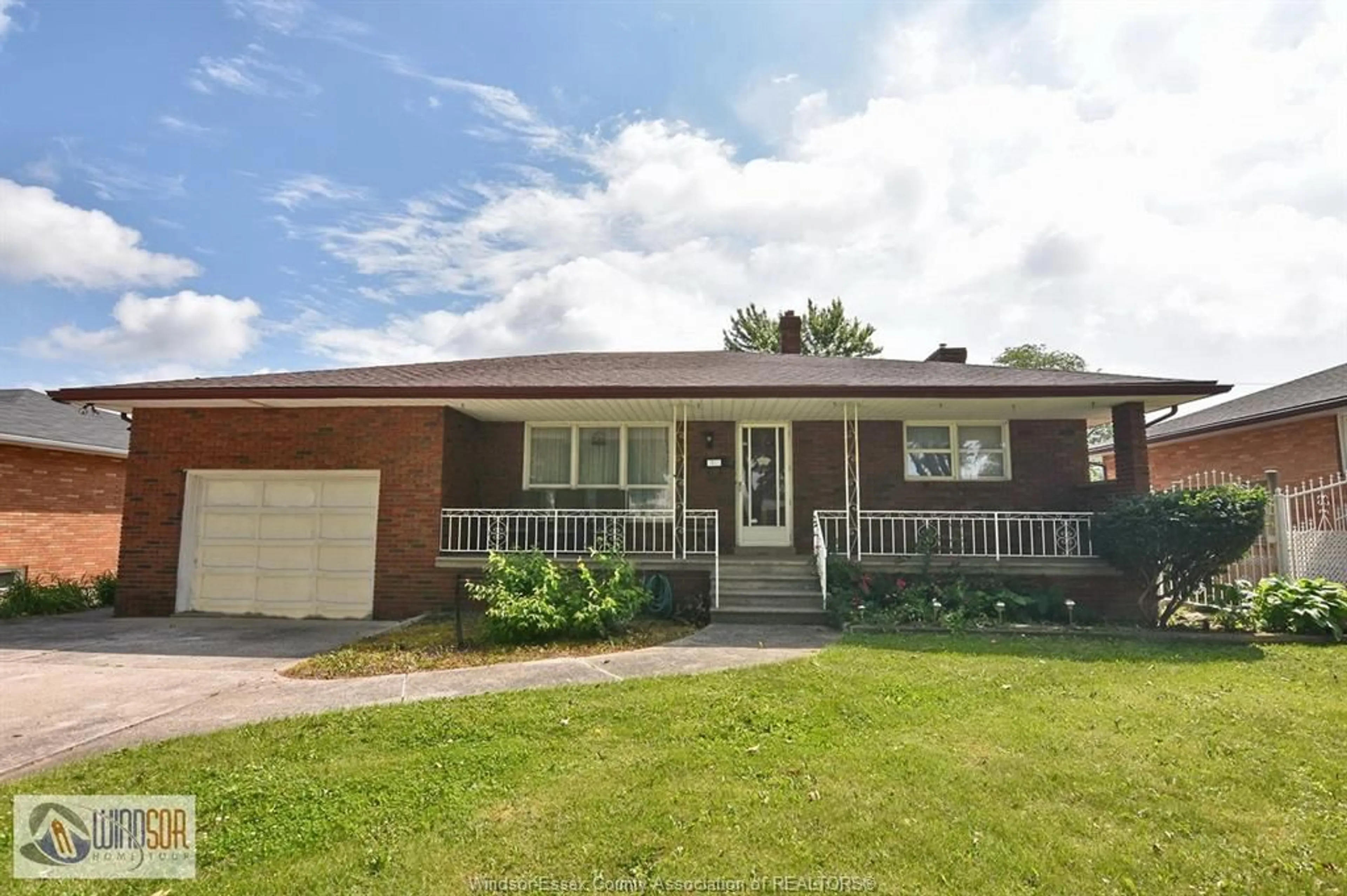 Home with brick exterior material, street for 1464 ROXBOROUGH, Windsor Ontario N9P 3H3