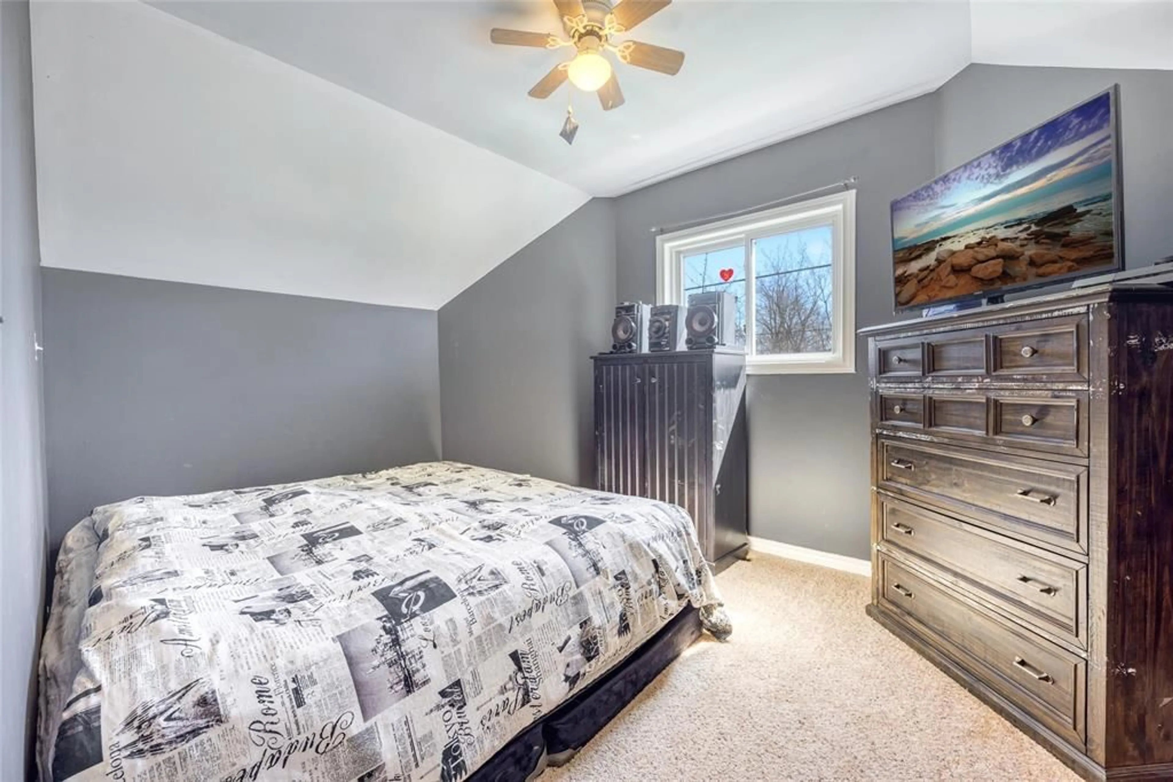 Bedroom with bed, unknown for 2406 JANE St, St Clair Ontario N0N 1B0