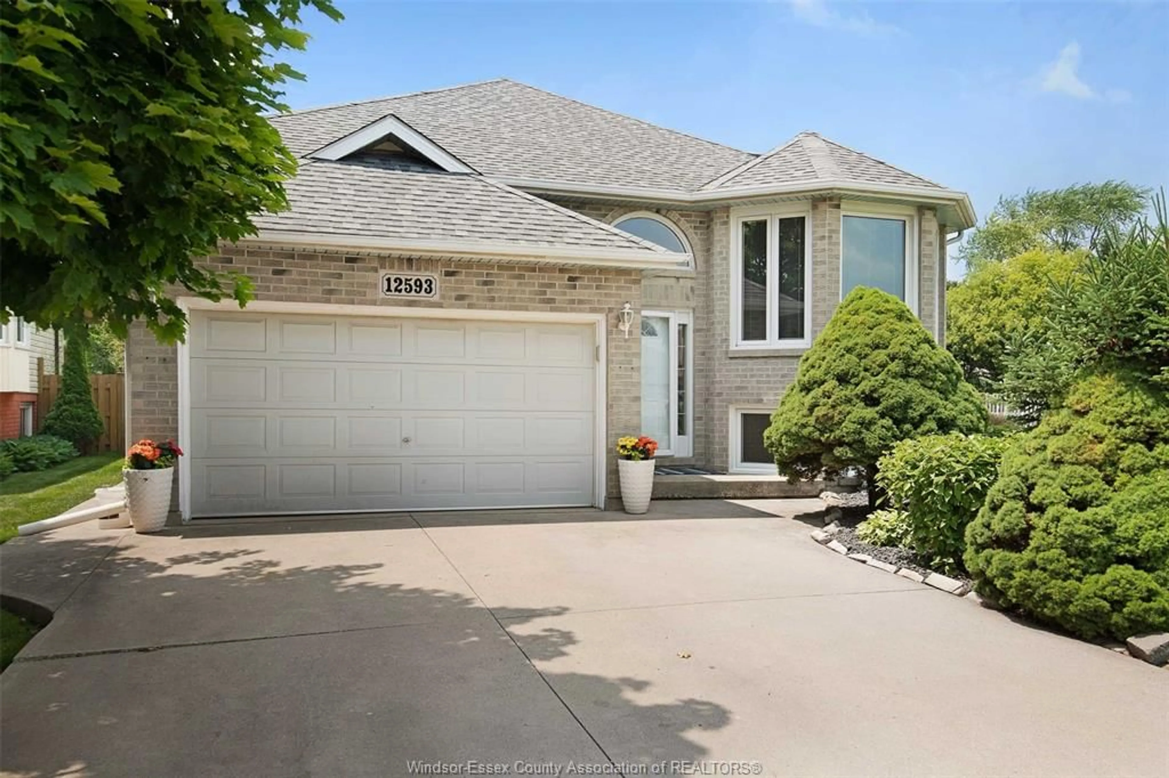 Unknown for 12593 LANOUE, Tecumseh Ontario N8N 4V5