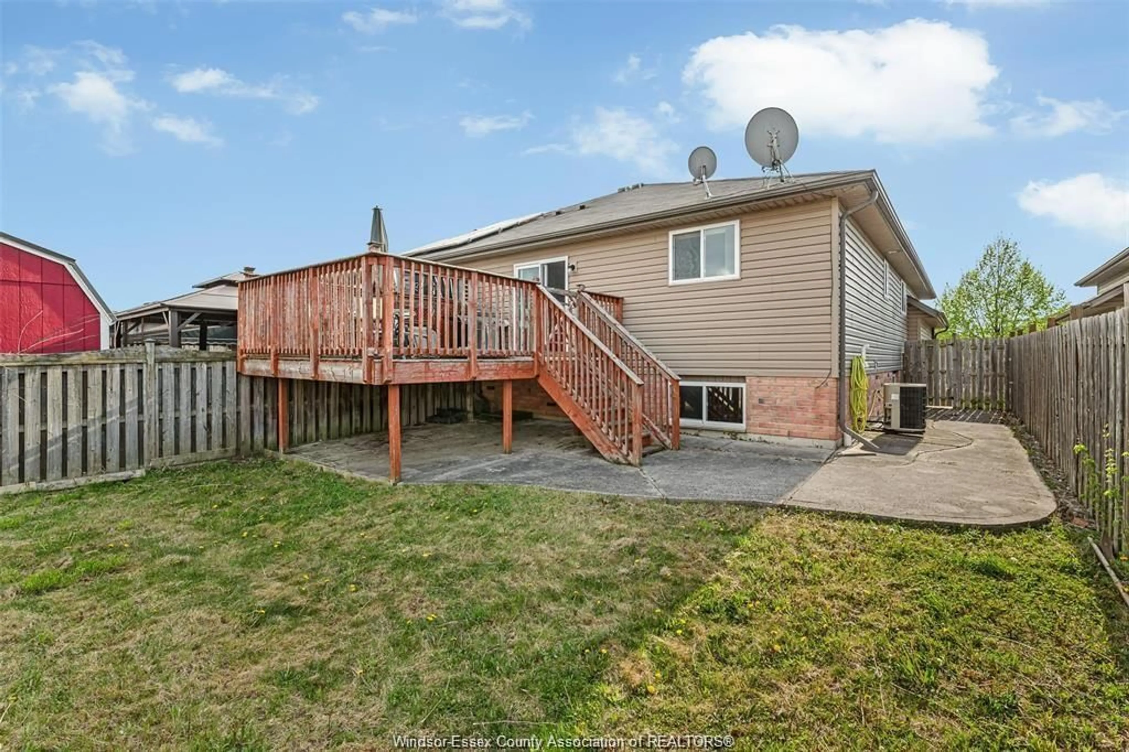 Unknown for 3142 SEVILLE, Windsor Ontario N8N 0A2
