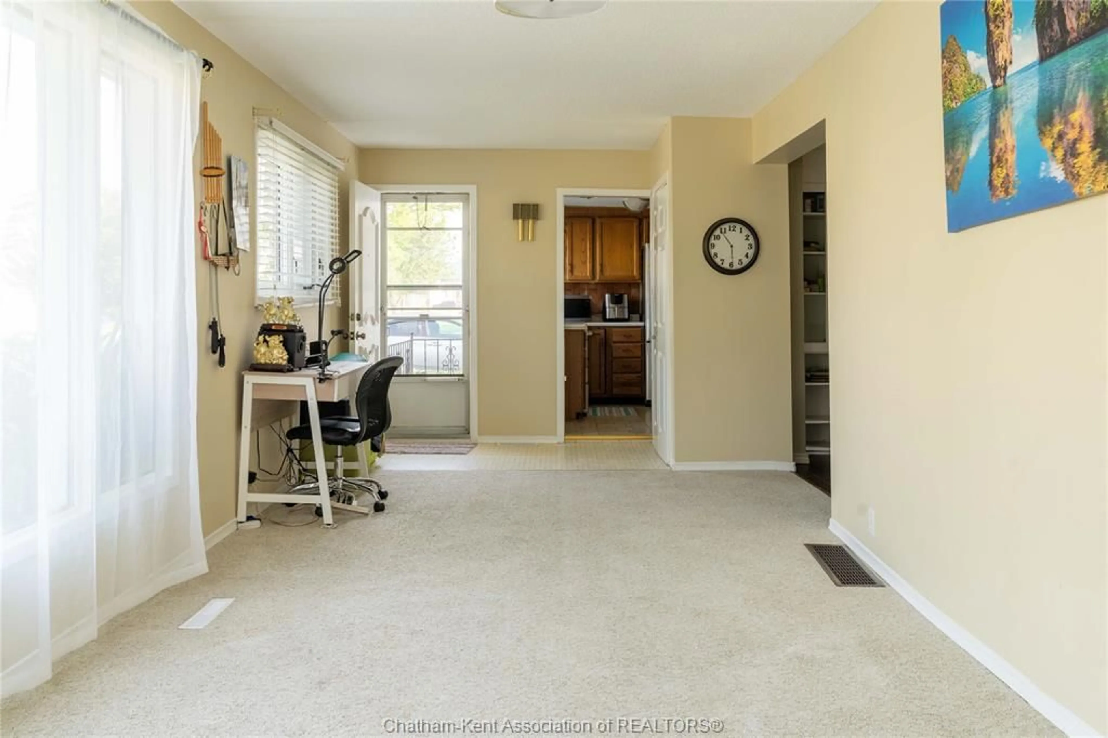 Unknown for 12 MONTGOMERY St, Leamington Ontario N8H 1Z9