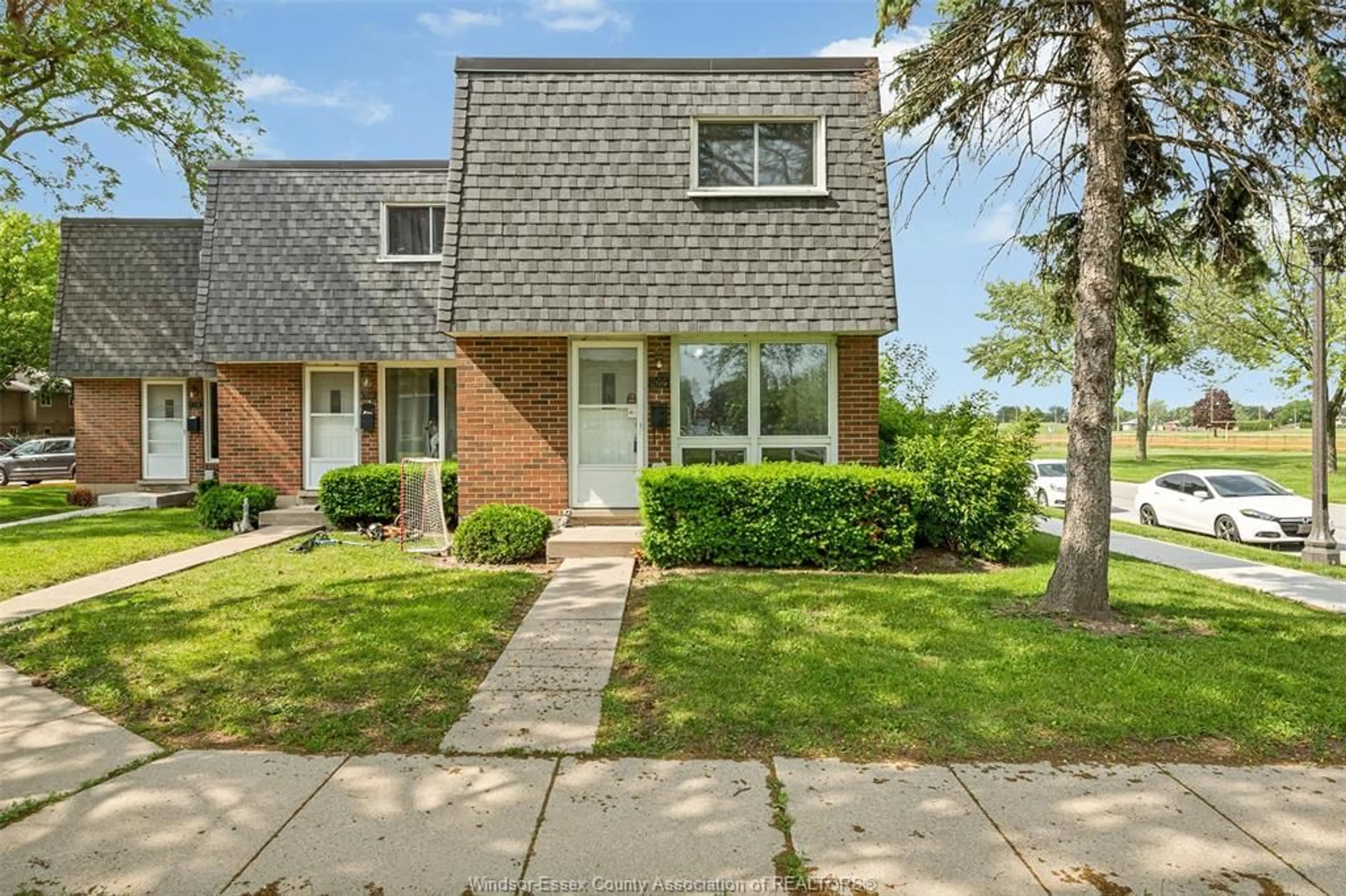 Home with brick exterior material, street for 266 Victoria St, Amherstburg Ontario N9V 2K5