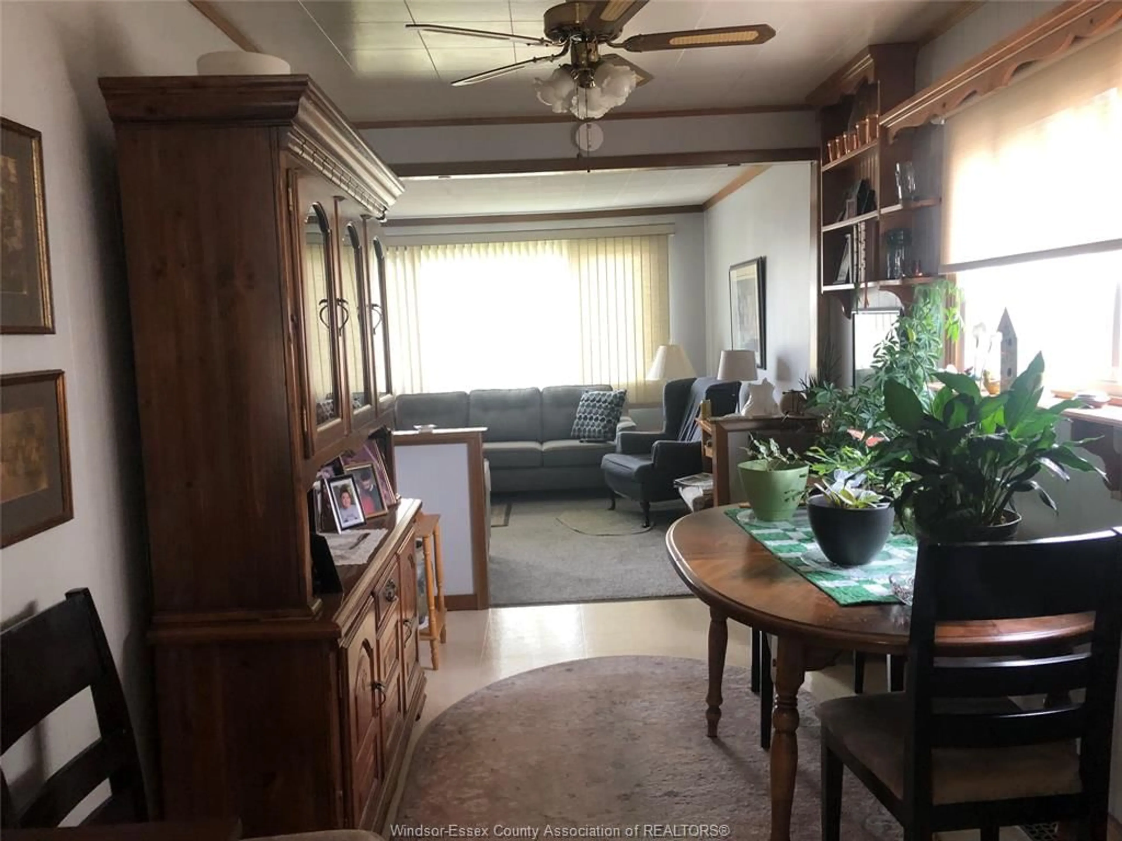 A pic of a room for 2265 FOREST Ave, Windsor Ontario N8W 2G7