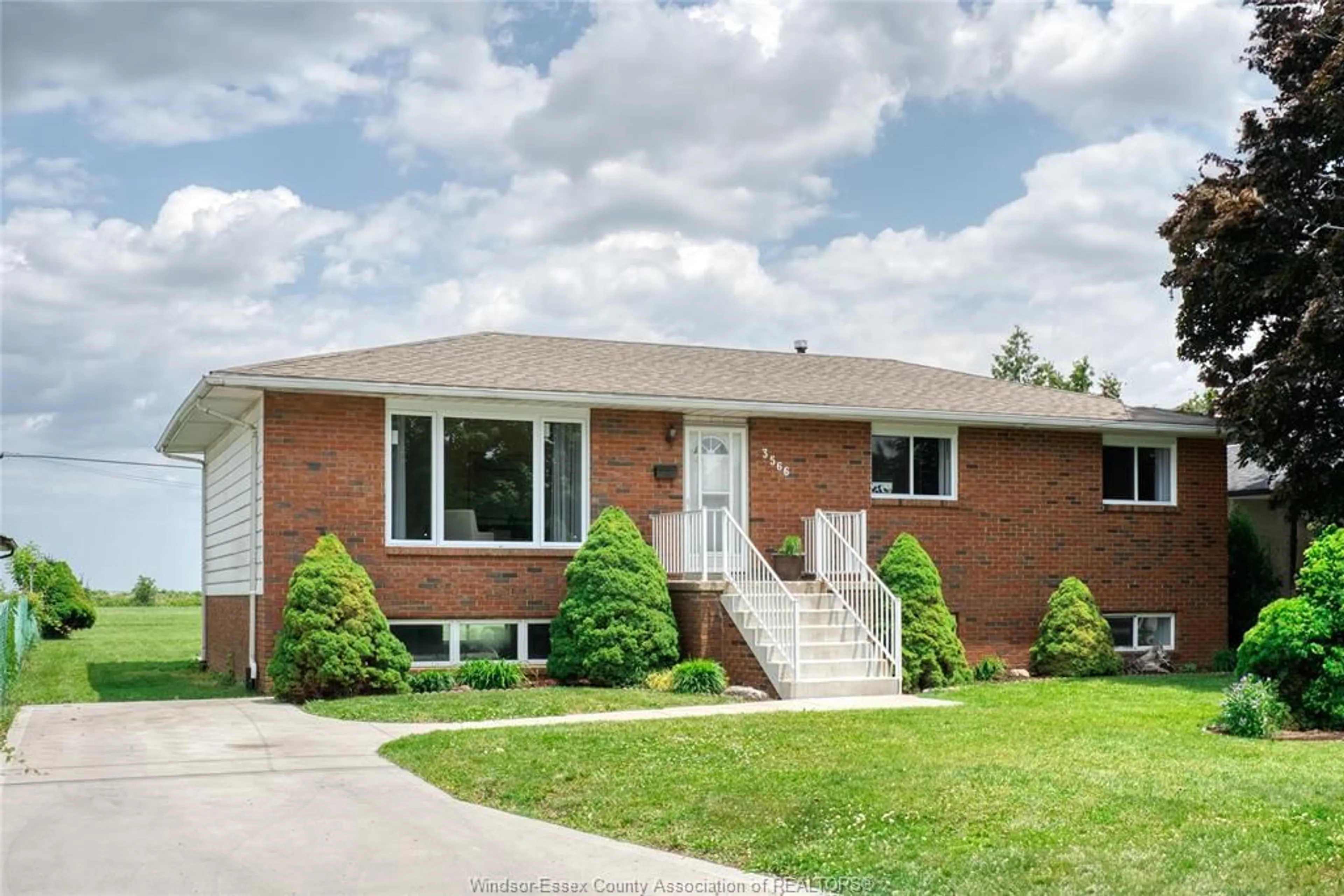 Home with brick exterior material, street for 3566 RIBERDY Rd, Windsor Ontario N8W 3V6