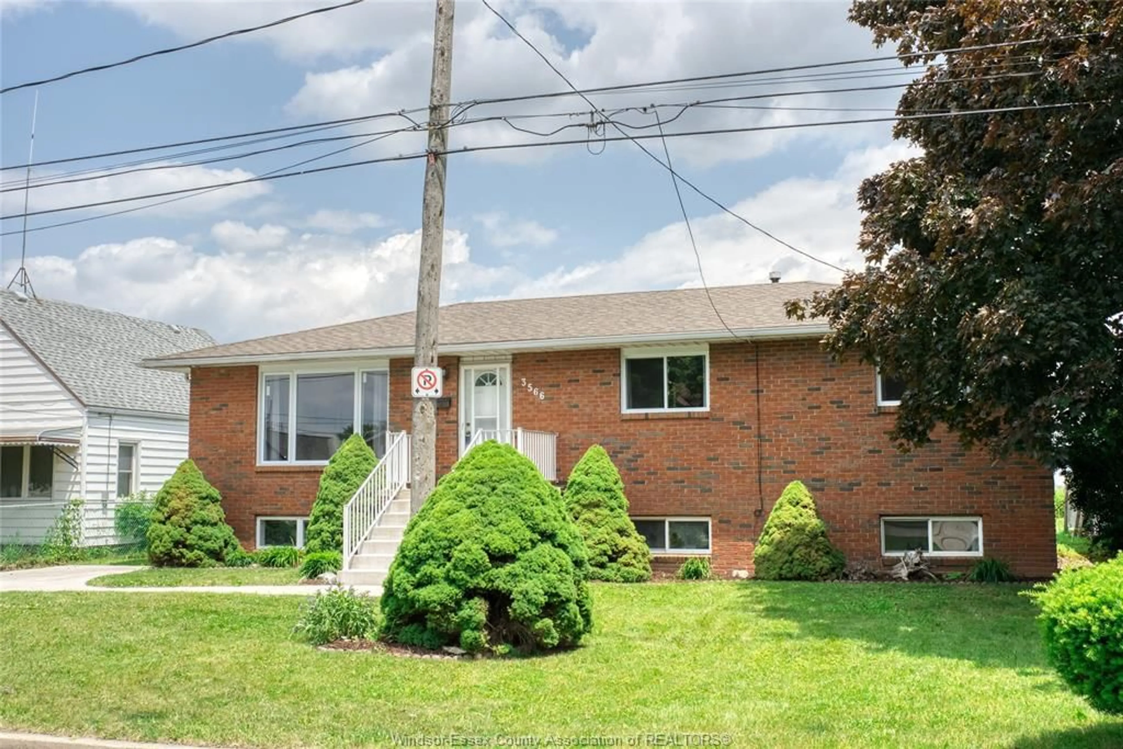 Home with brick exterior material, street for 3566 RIBERDY Rd, Windsor Ontario N8W 3V6