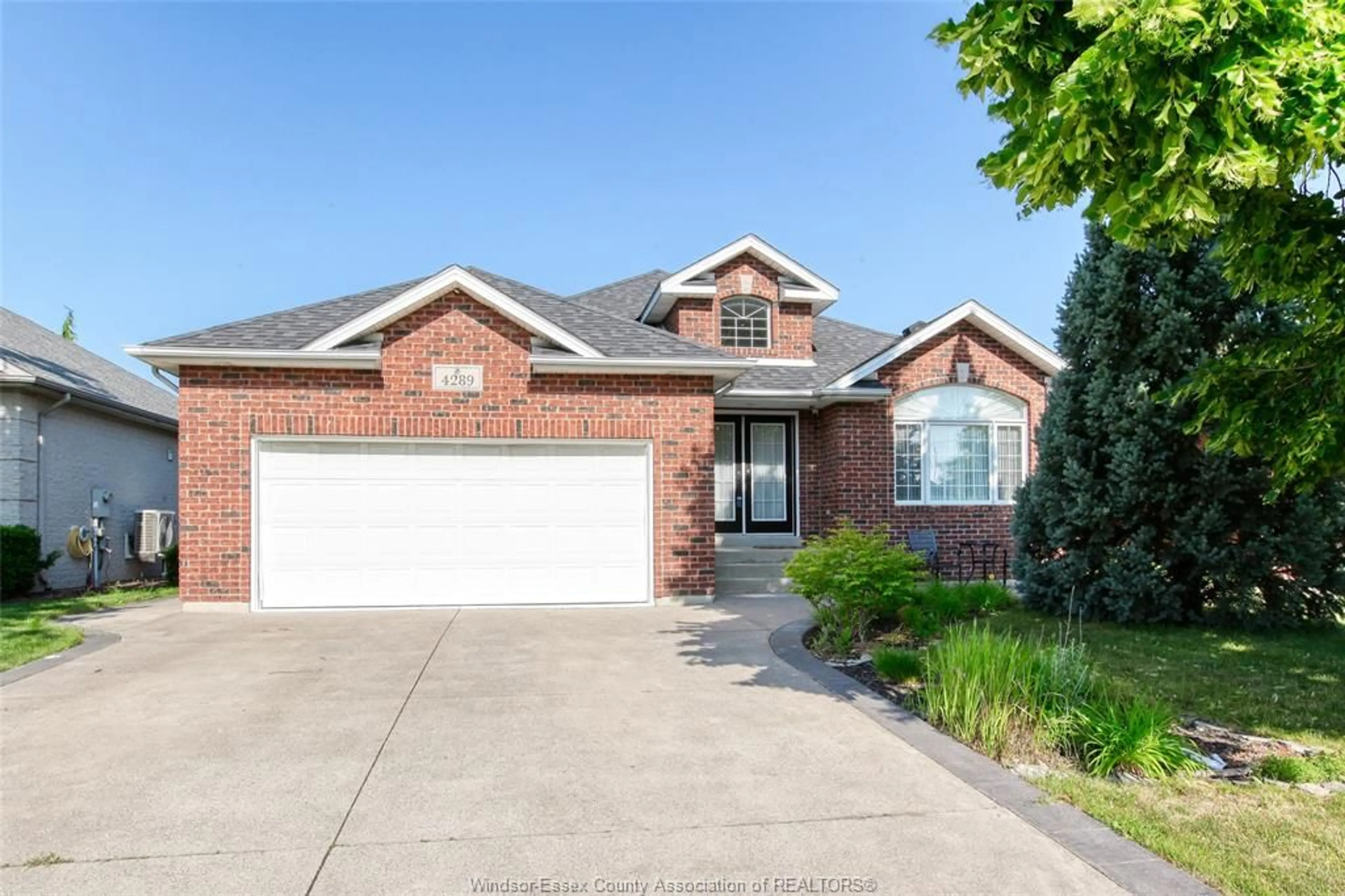 Home with brick exterior material, street for 4289 BARTON, Windsor Ontario N9G 2Z1