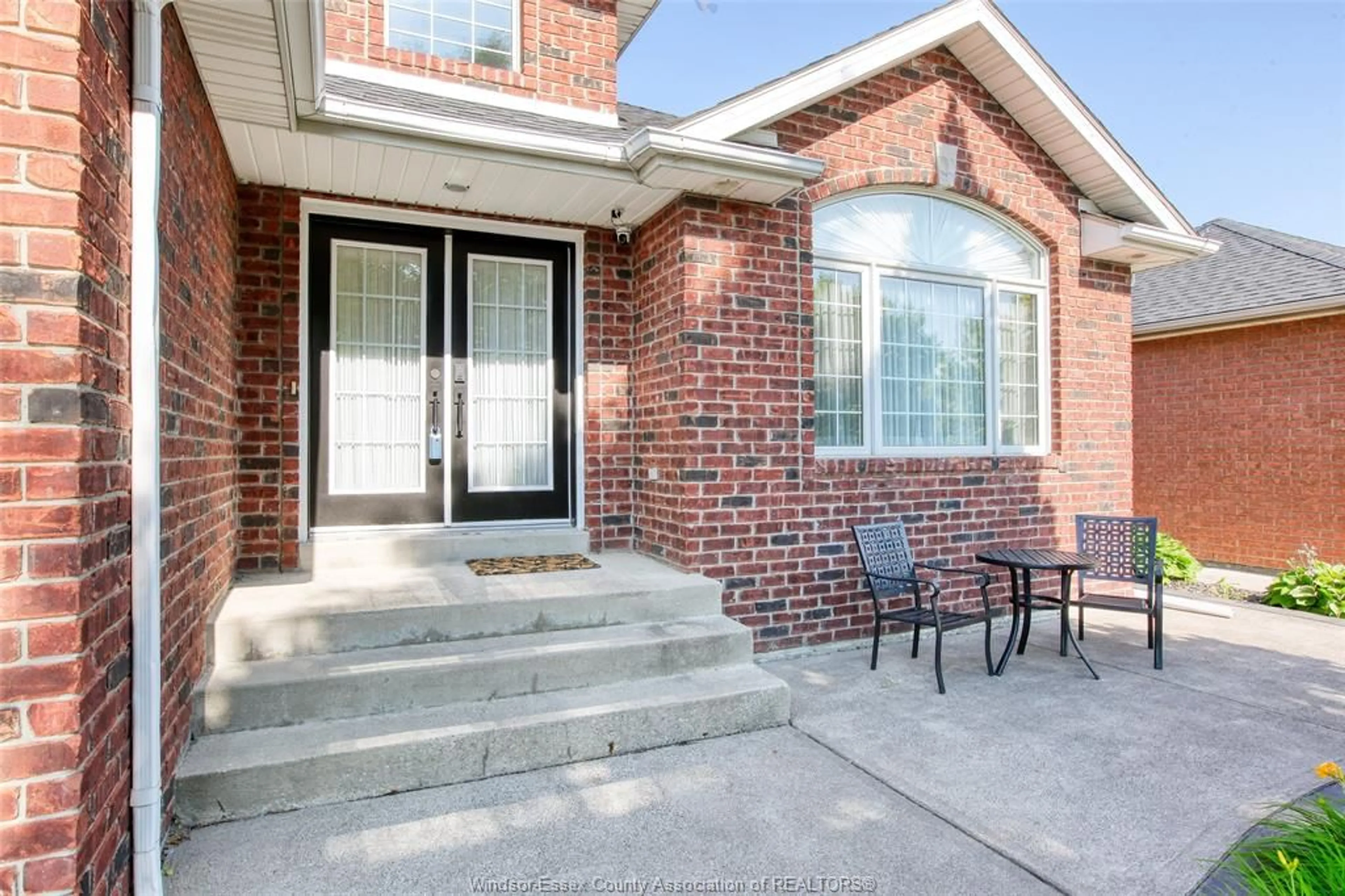 Home with brick exterior material, street for 4289 BARTON, Windsor Ontario N9G 2Z1