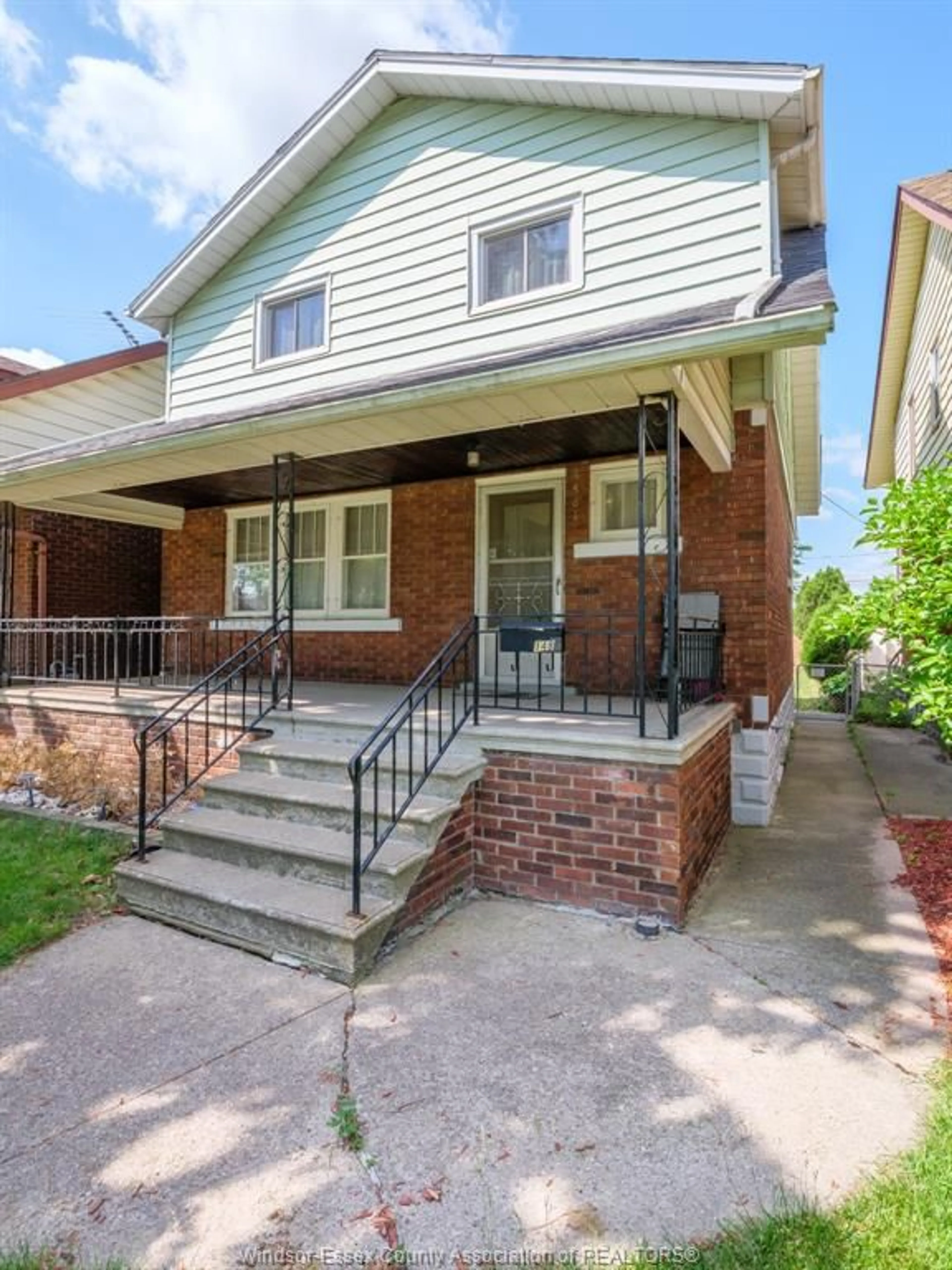 Home with brick exterior material, street for 1481 BENJAMIN, Windsor Ontario N8X 4N2