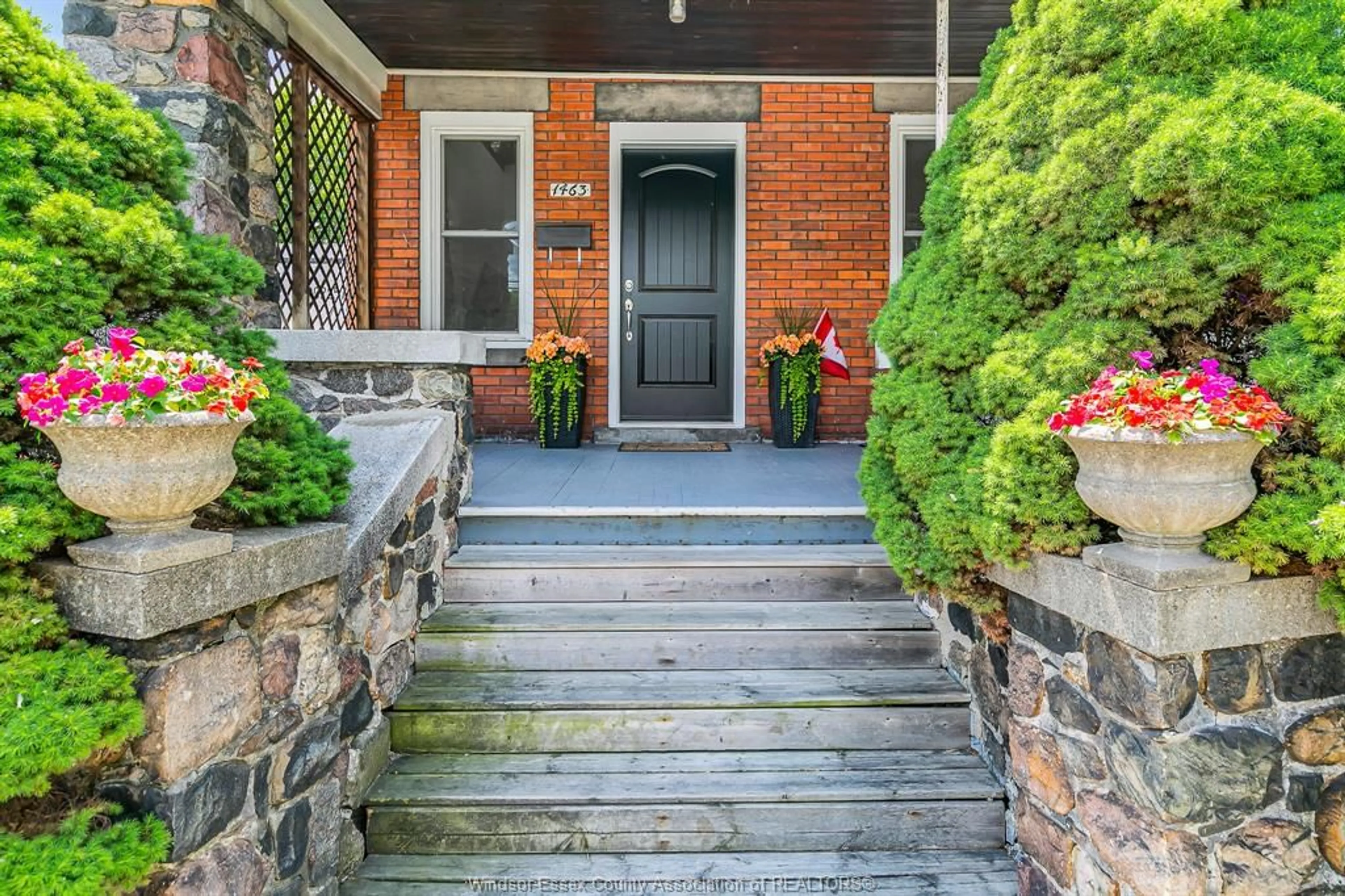 Unknown for 1463 PELISSIER St, Windsor Ontario N8X 1M7