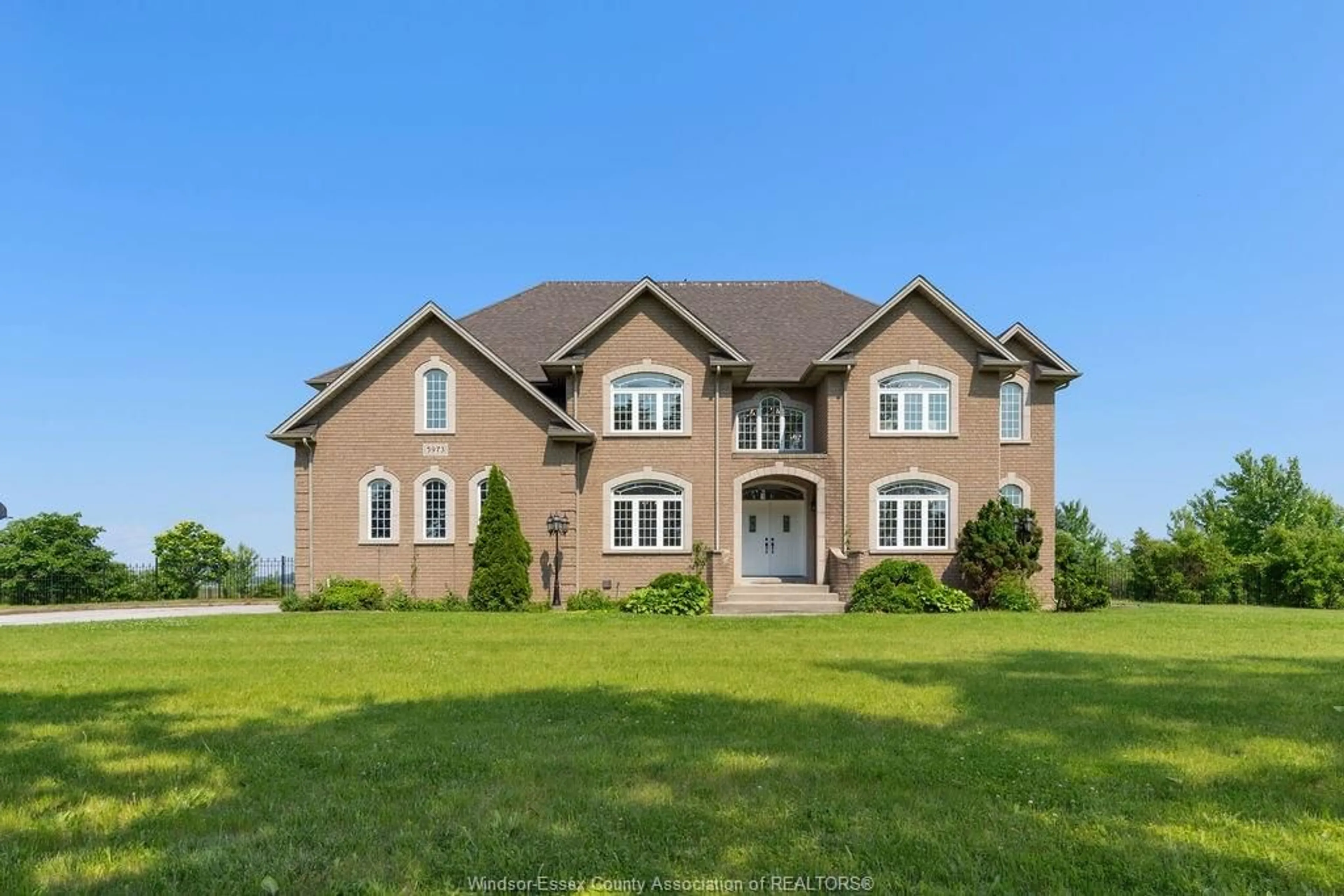 Home with brick exterior material, building for 5973 Concession 5, Amherstburg Ontario N9V 2Y9