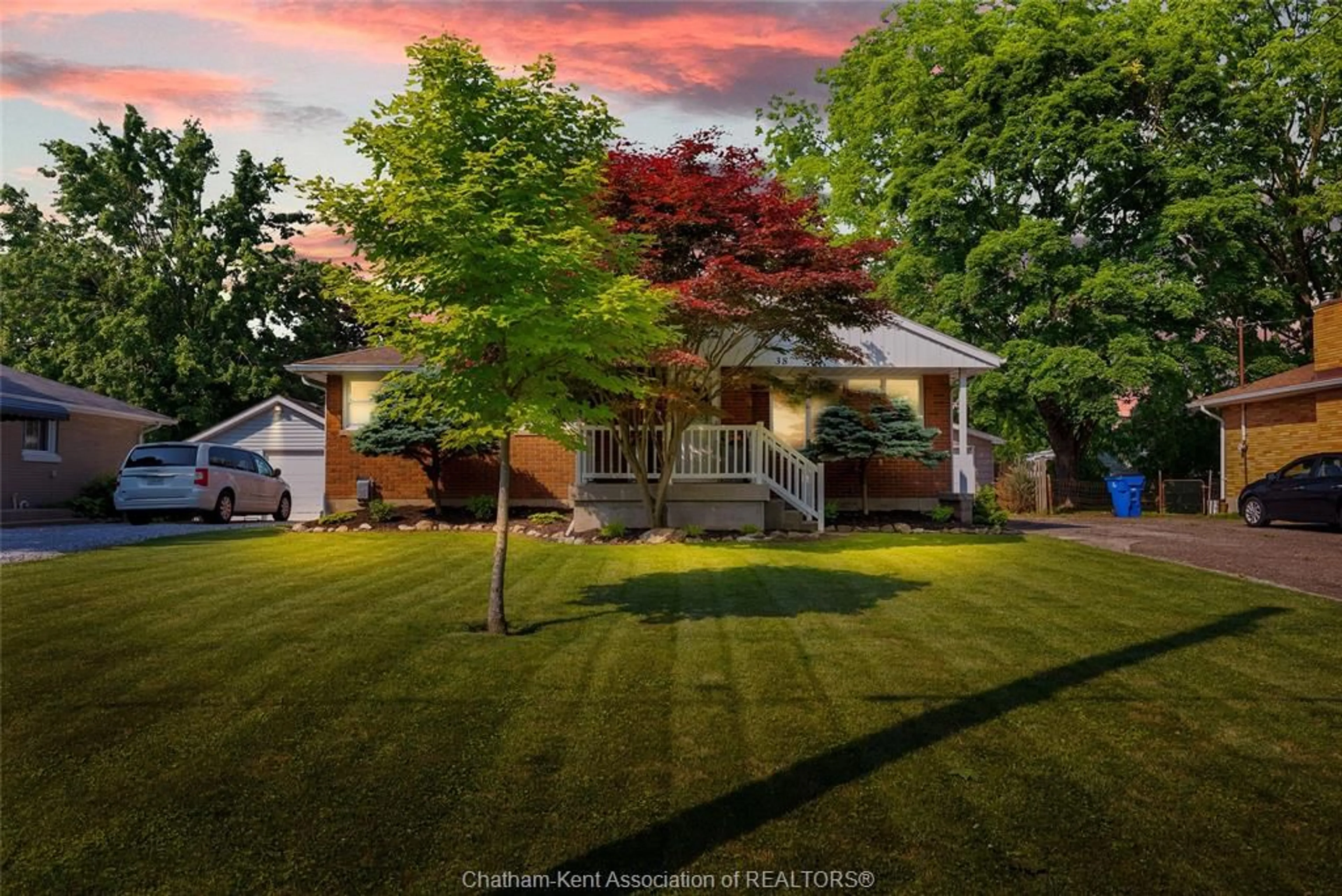 A pic from outside/outdoor area/front of a property/back of a property/a pic from drone, street for 38 Burton Ave, Chatham Ontario N7M 4Z5