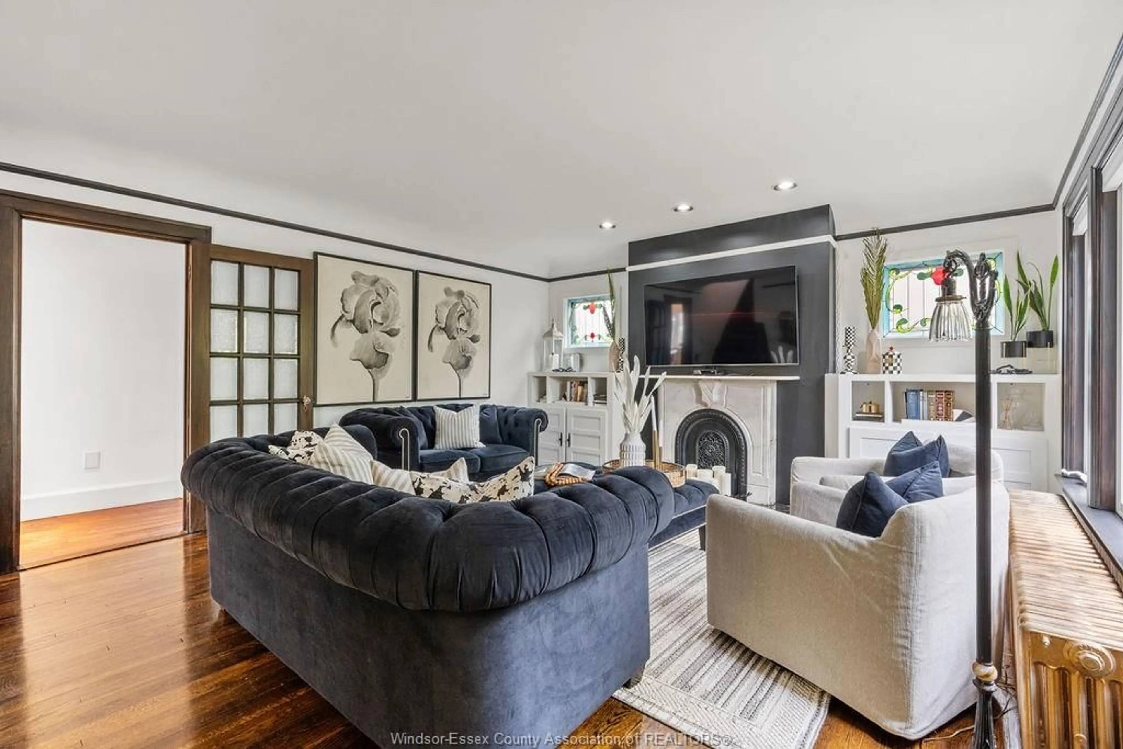 Living room with furniture, unknown for 3085 ACADEMY Dr, Windsor Ontario N9E 2H5