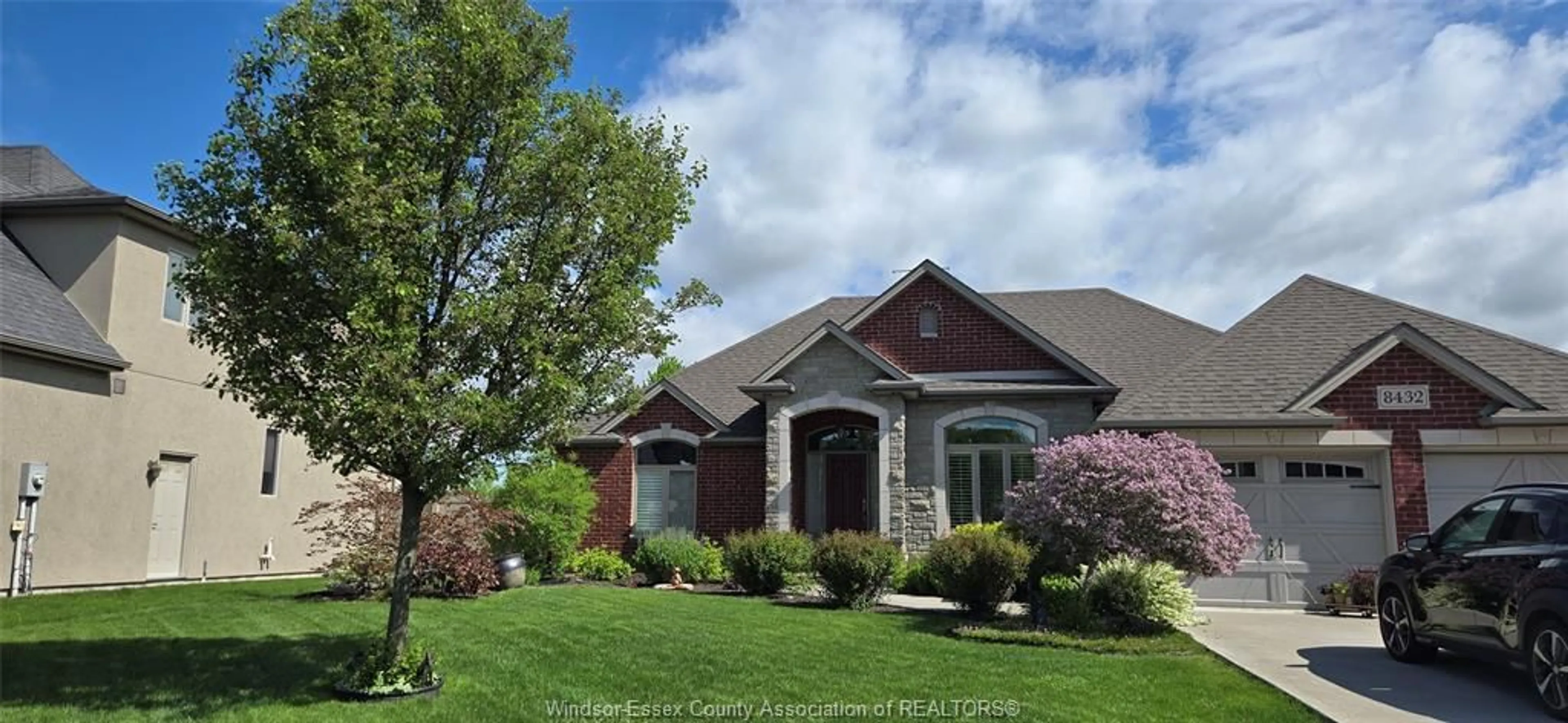 Home with brick exterior material, street for 8432 ANNIE Ave, Amherstburg Ontario N0R 1J0