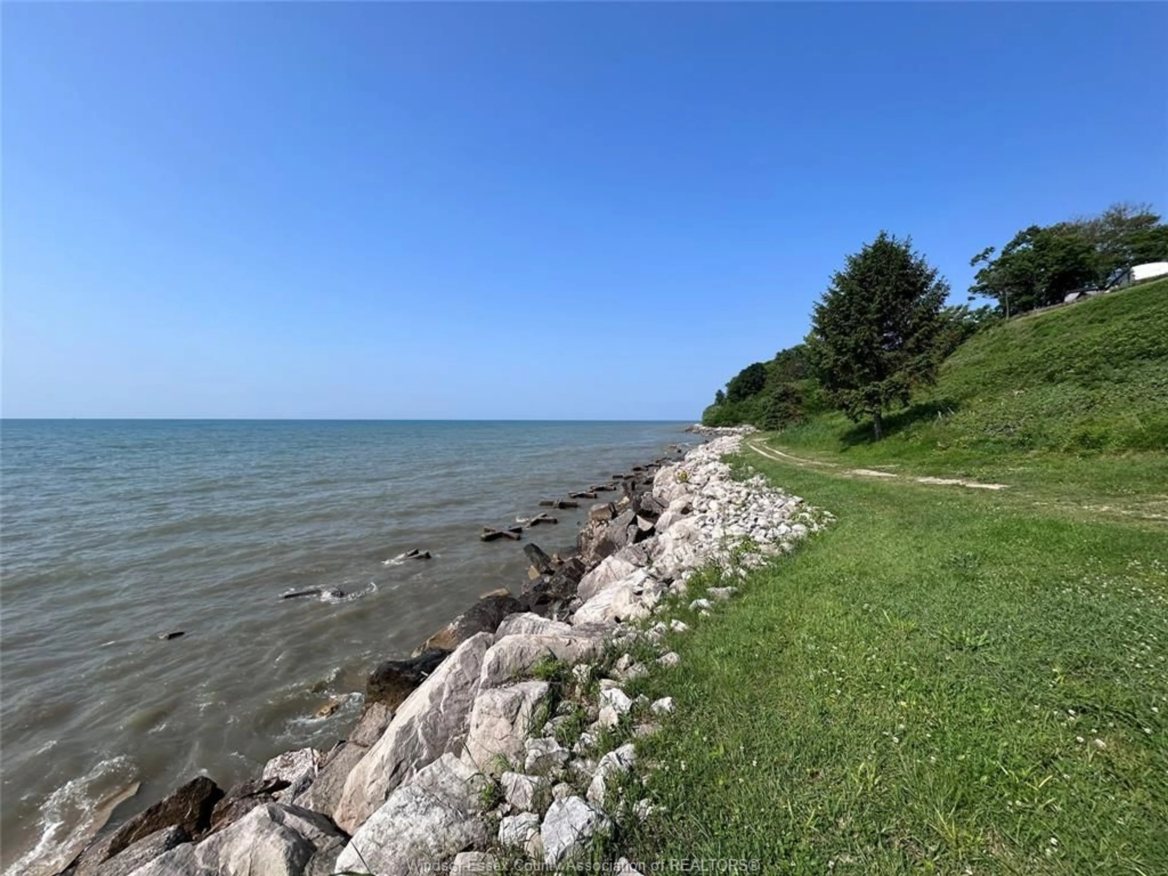 Blurry image for 445 COUNTY RD 50 #14, Colchester Ontario N0R 1G0