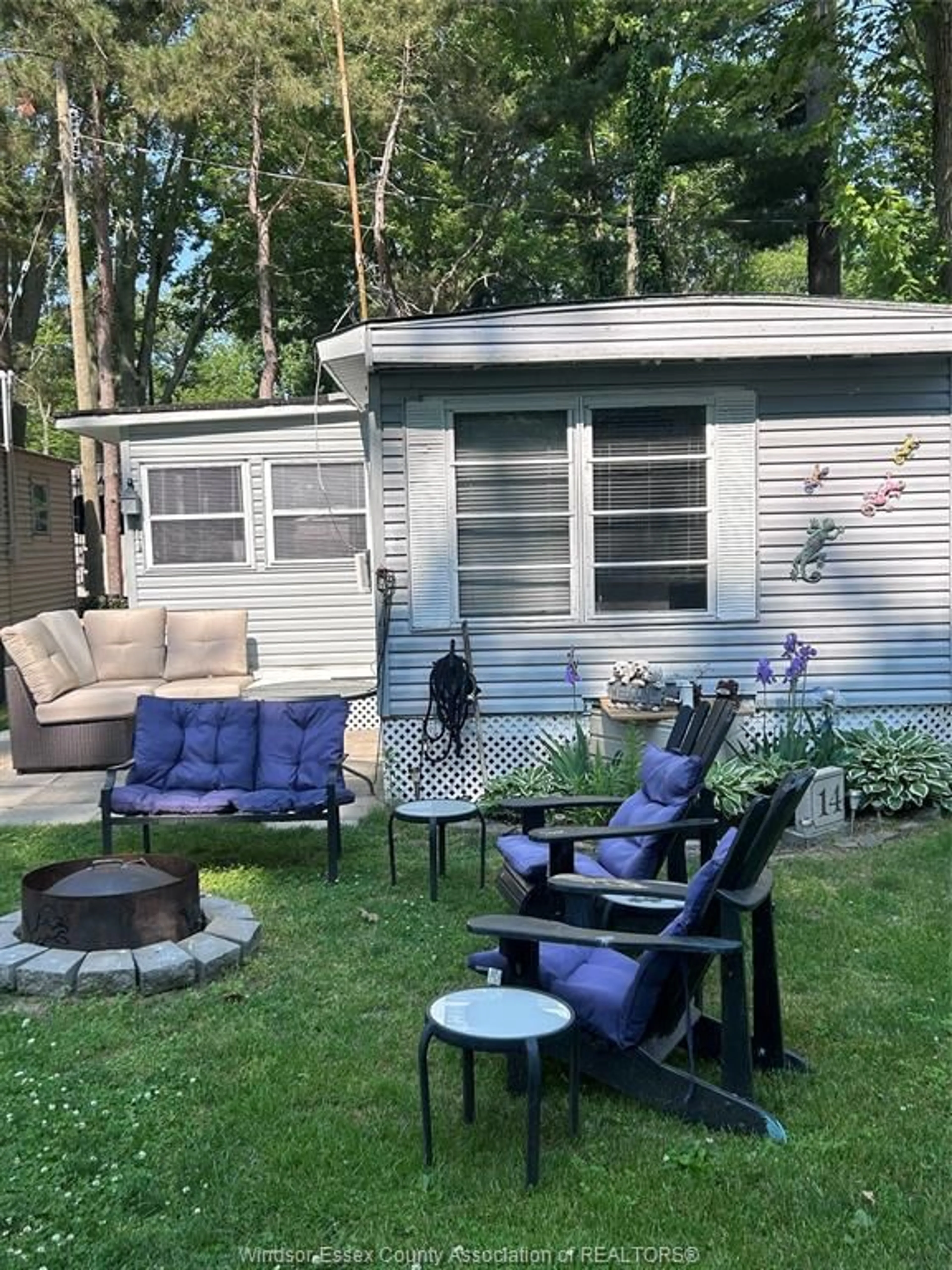 Patio, unknown for 445 COUNTY RD 50 #14, Colchester Ontario N0R 1G0
