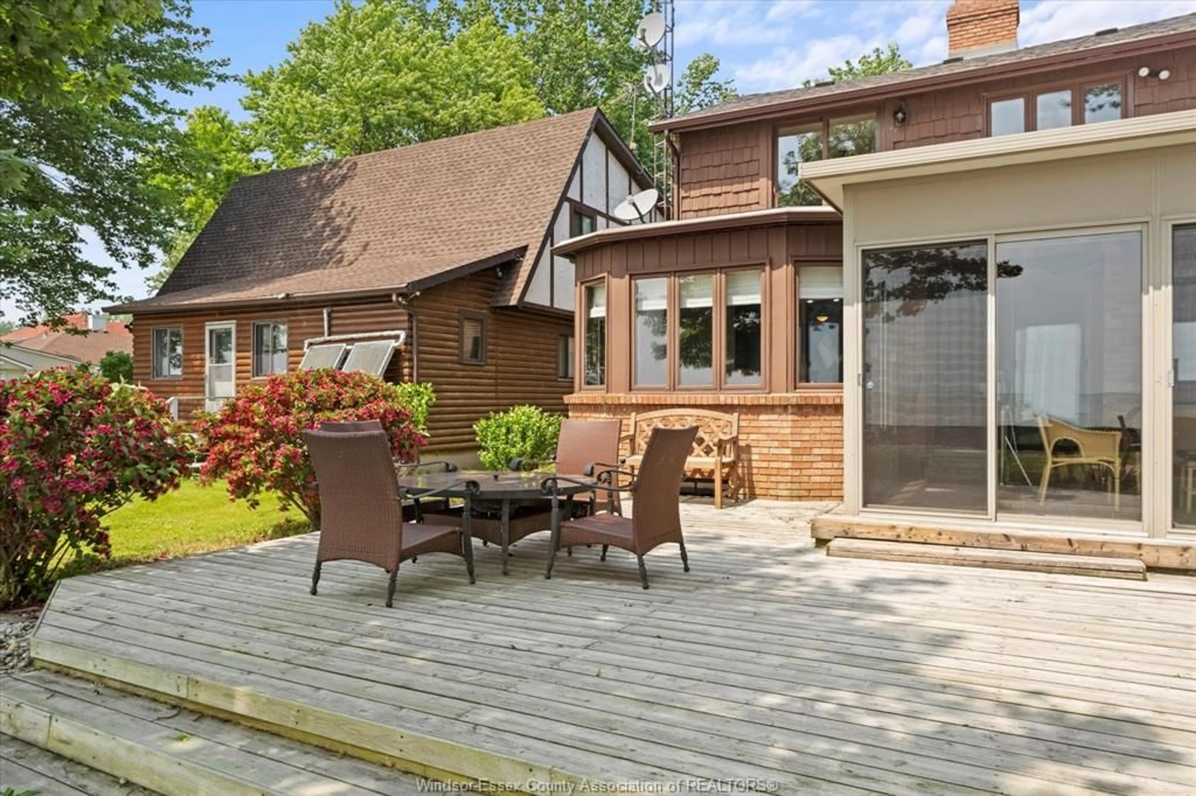 Patio, unknown for 1818 ERIE AVE, Amherstburg Ontario N9V 2Y8