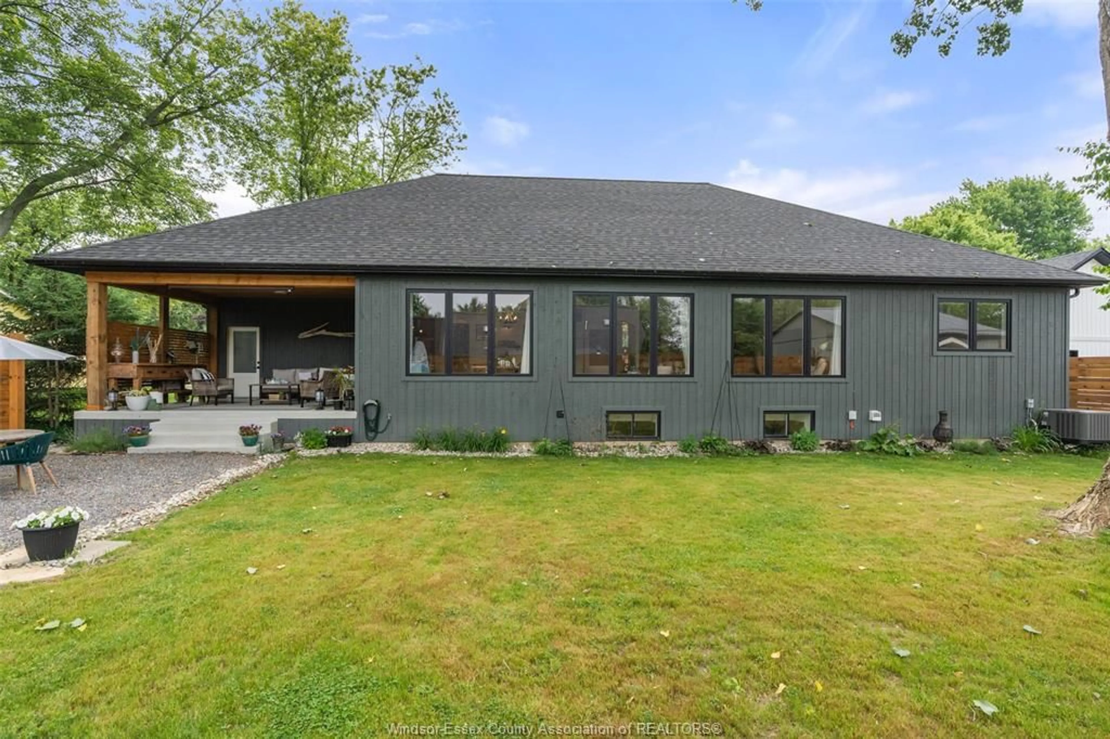 Unknown for 919 Erie Ave, Kingsville Ontario N9Y 3E3