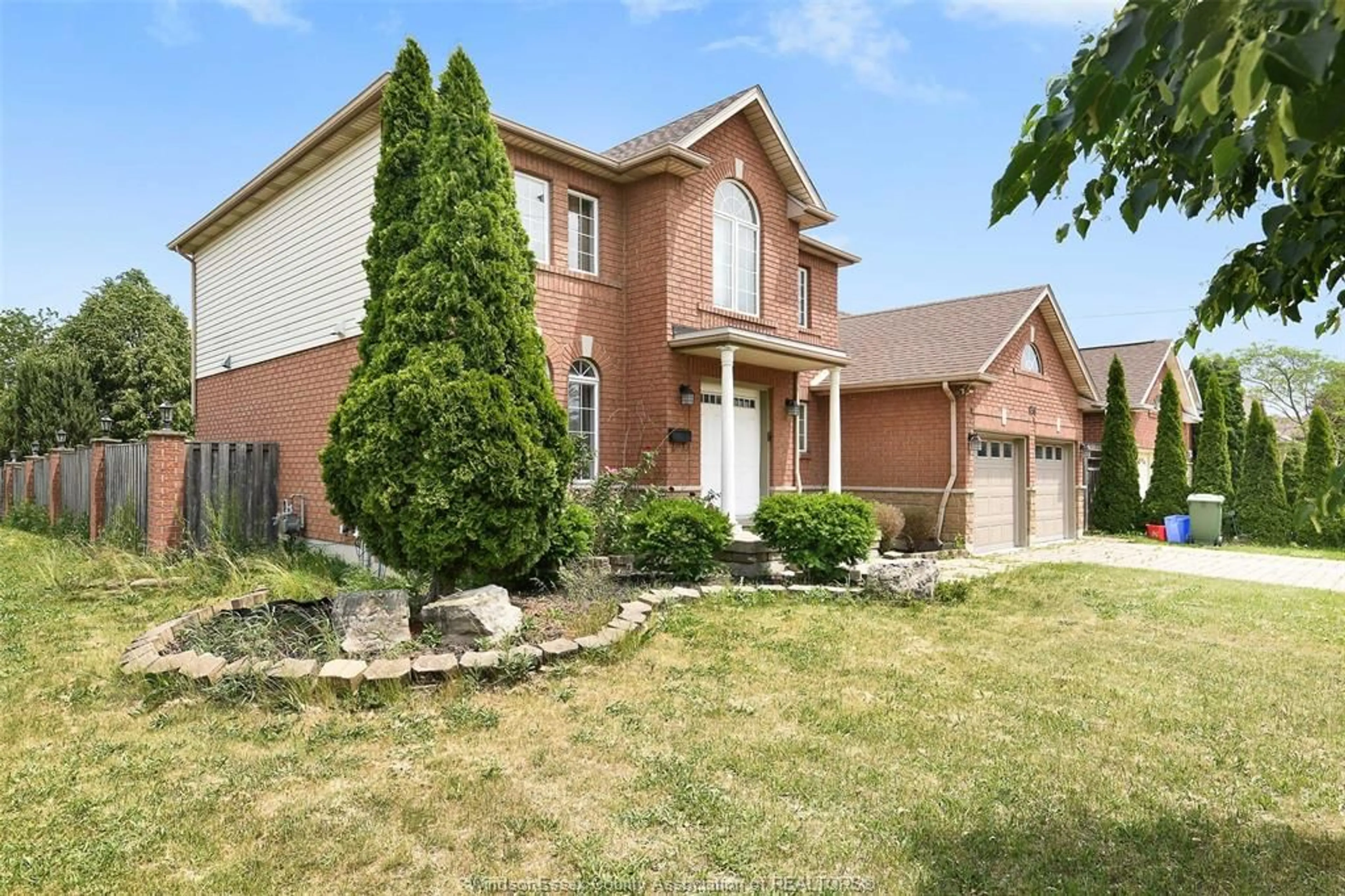 Home with brick exterior material, street for 936 NORTH TALBOT, Windsor Ontario N9G 2S3