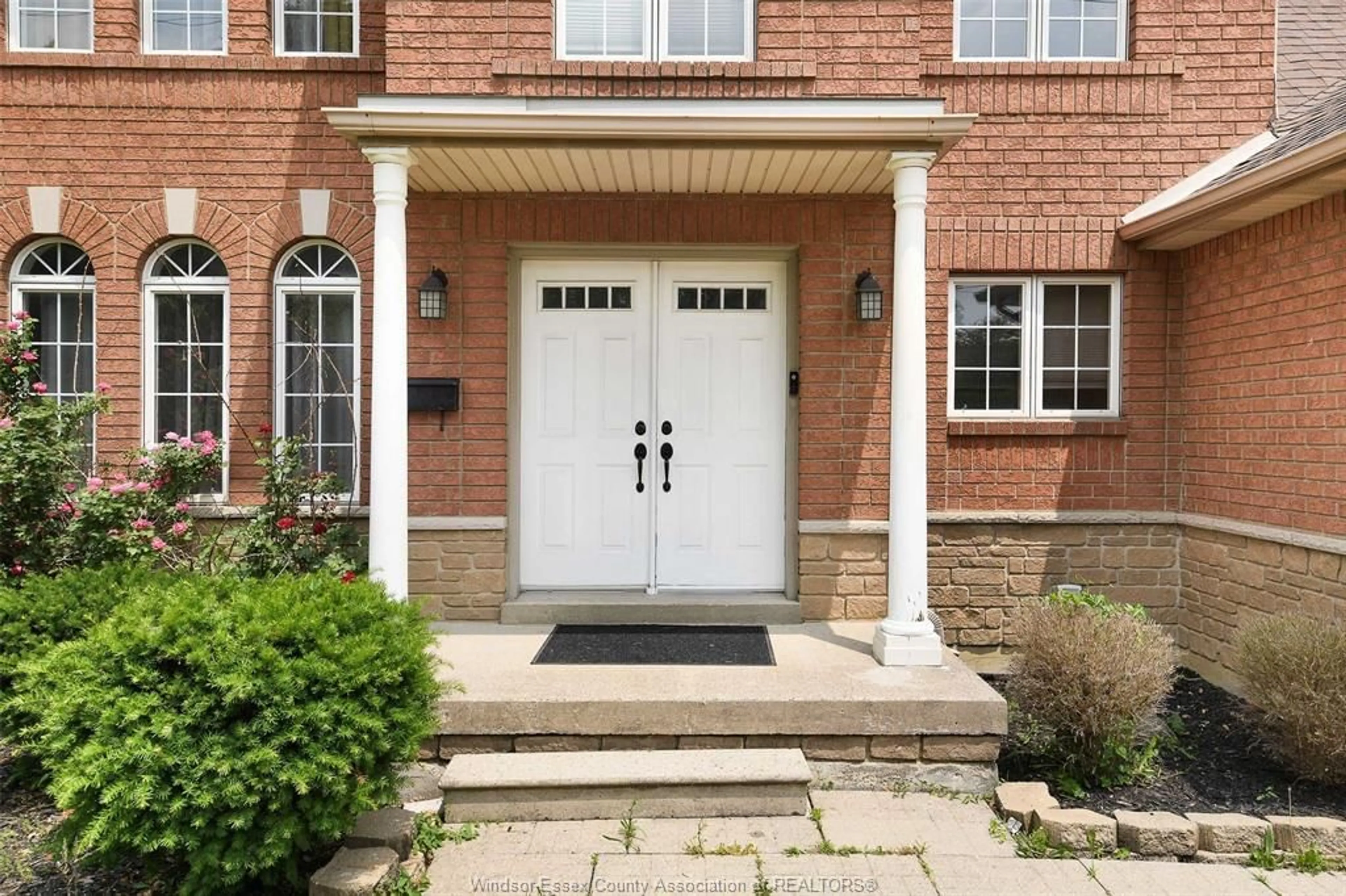 Home with brick exterior material, street for 936 NORTH TALBOT, Windsor Ontario N9G 2S3