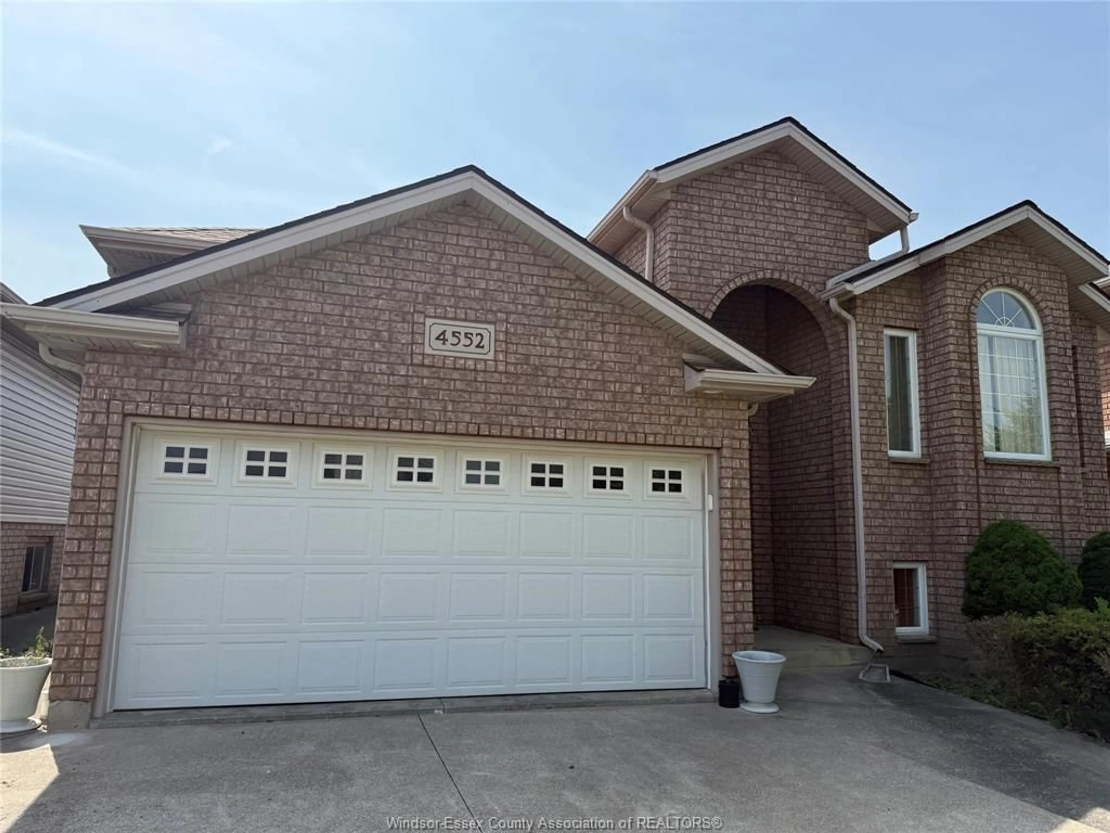 Home with brick exterior material, street for 4552 OSAKA Cir, Windsor Ontario N9G 3G4